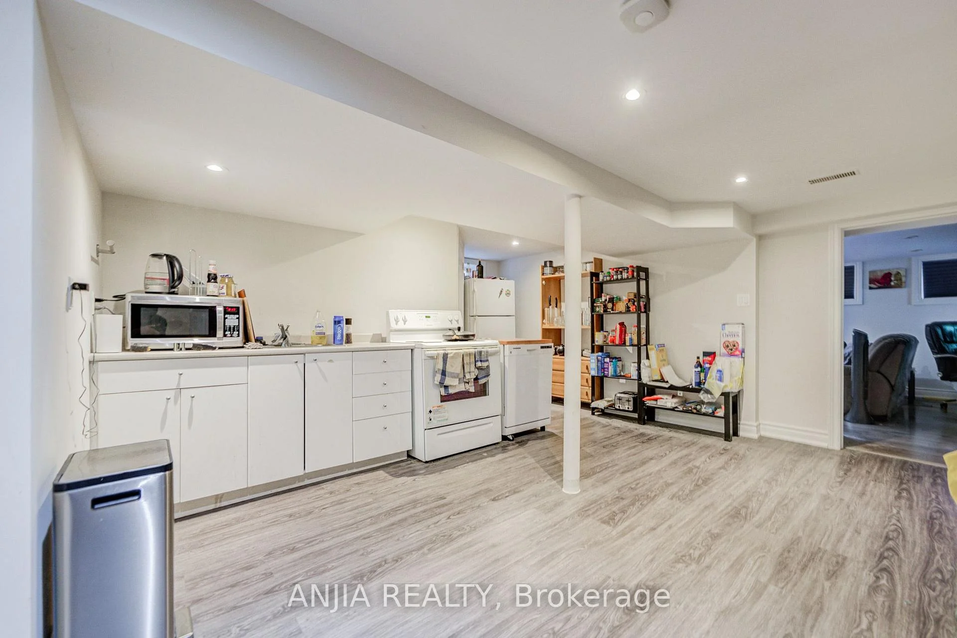 Photo 46 of 91 Canlish Road, Scarborough, Dorset Park — HOMEH