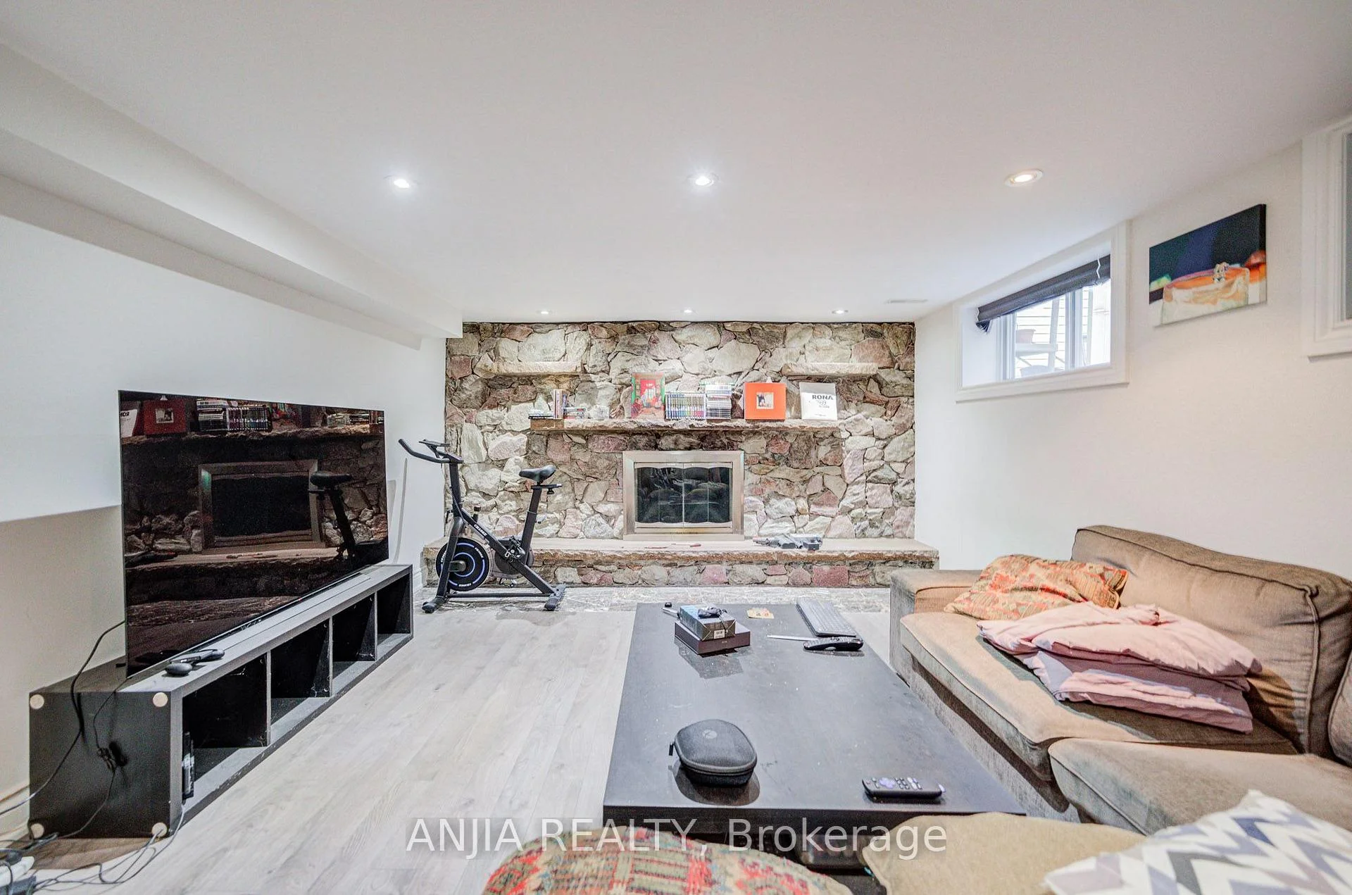 Photo 51 of 91 Canlish Road, Scarborough, Dorset Park — HOMEH