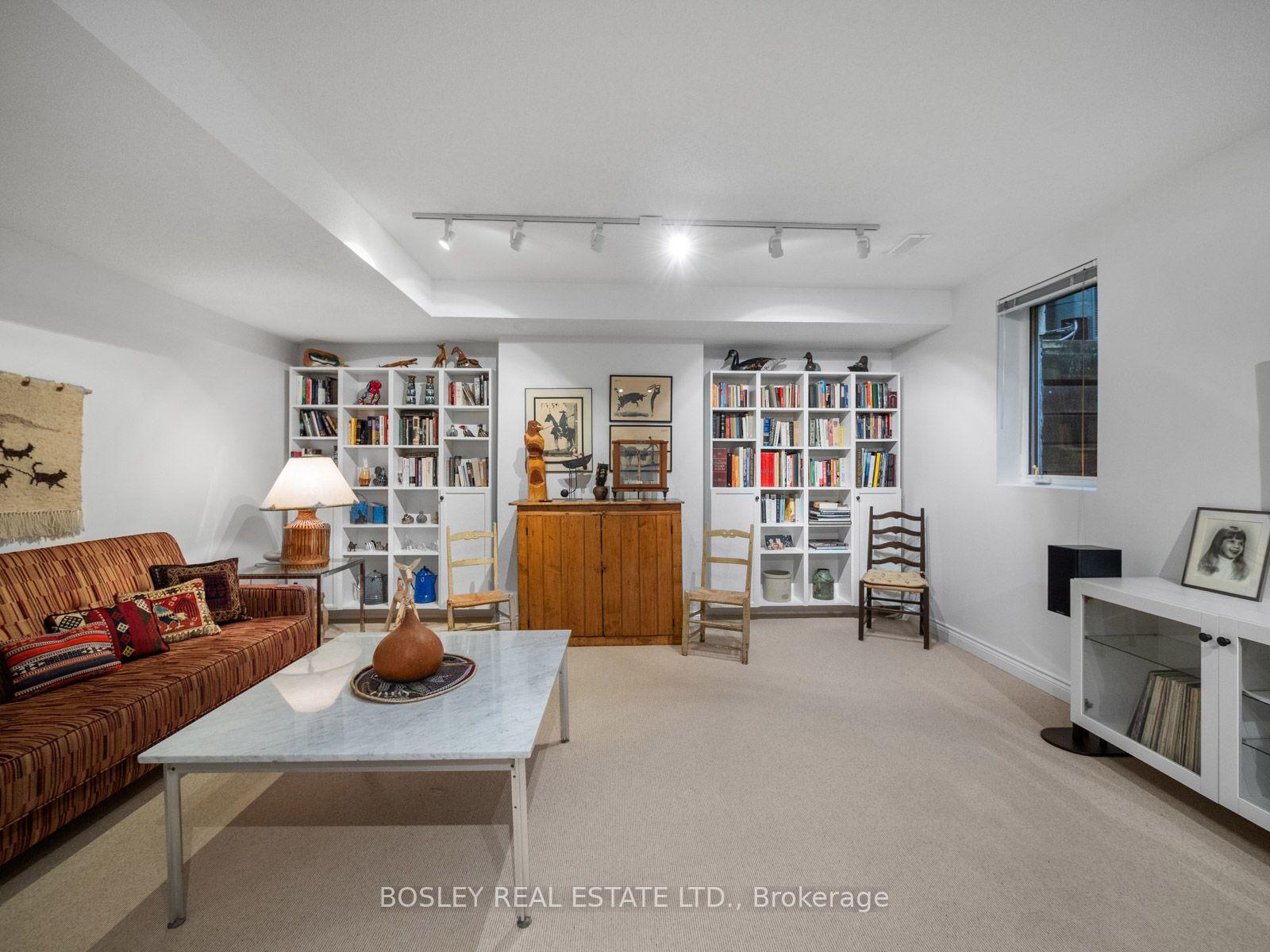 Photo 40 of 10 De Savery Crescent, Toronto, Mount Pleasant West — HOMEH