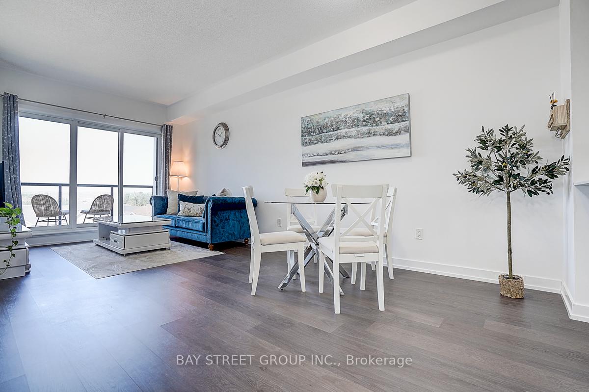 Photo 7 of Unit 348, 555 William Graham Drive, Aurora, Rural Aurora — HOMEH