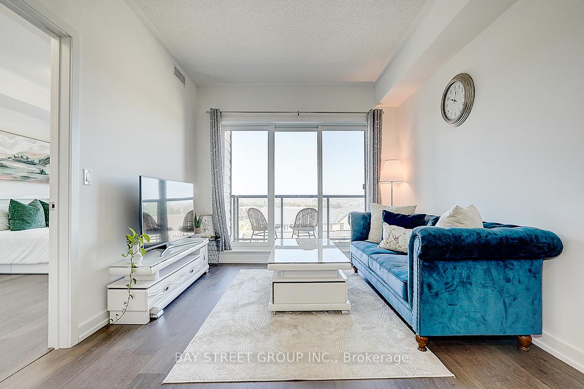 Photo 13 of Unit 348, 555 William Graham Drive, Aurora, Rural Aurora — HOMEH