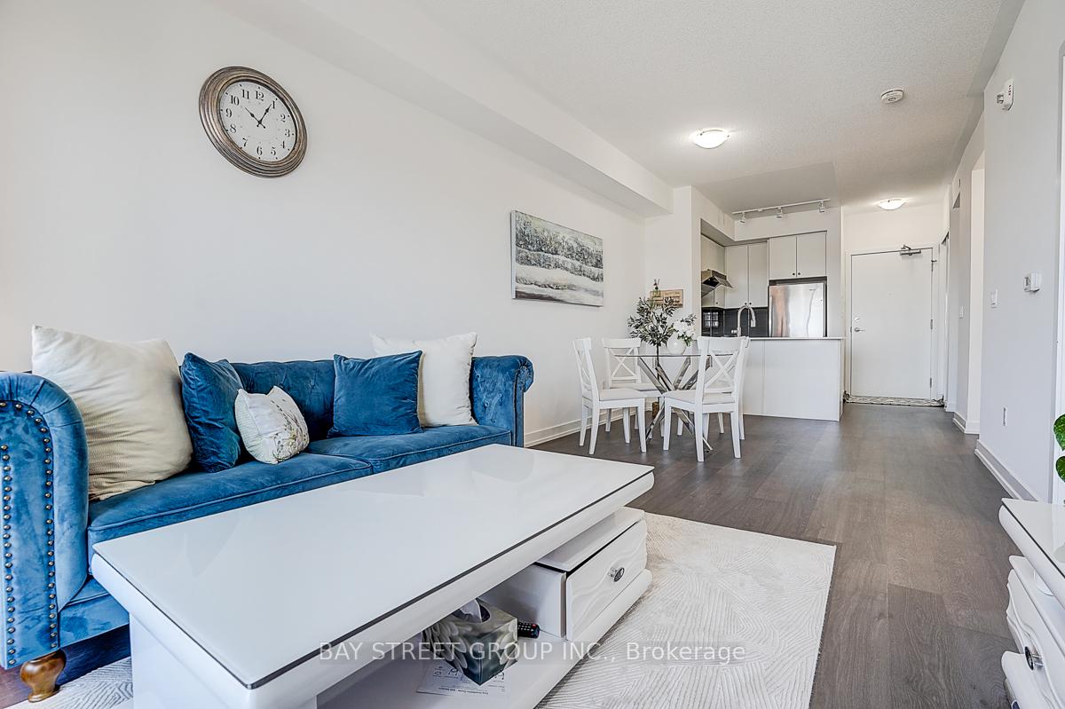 Photo 14 of Unit 348, 555 William Graham Drive, Aurora, Rural Aurora — HOMEH