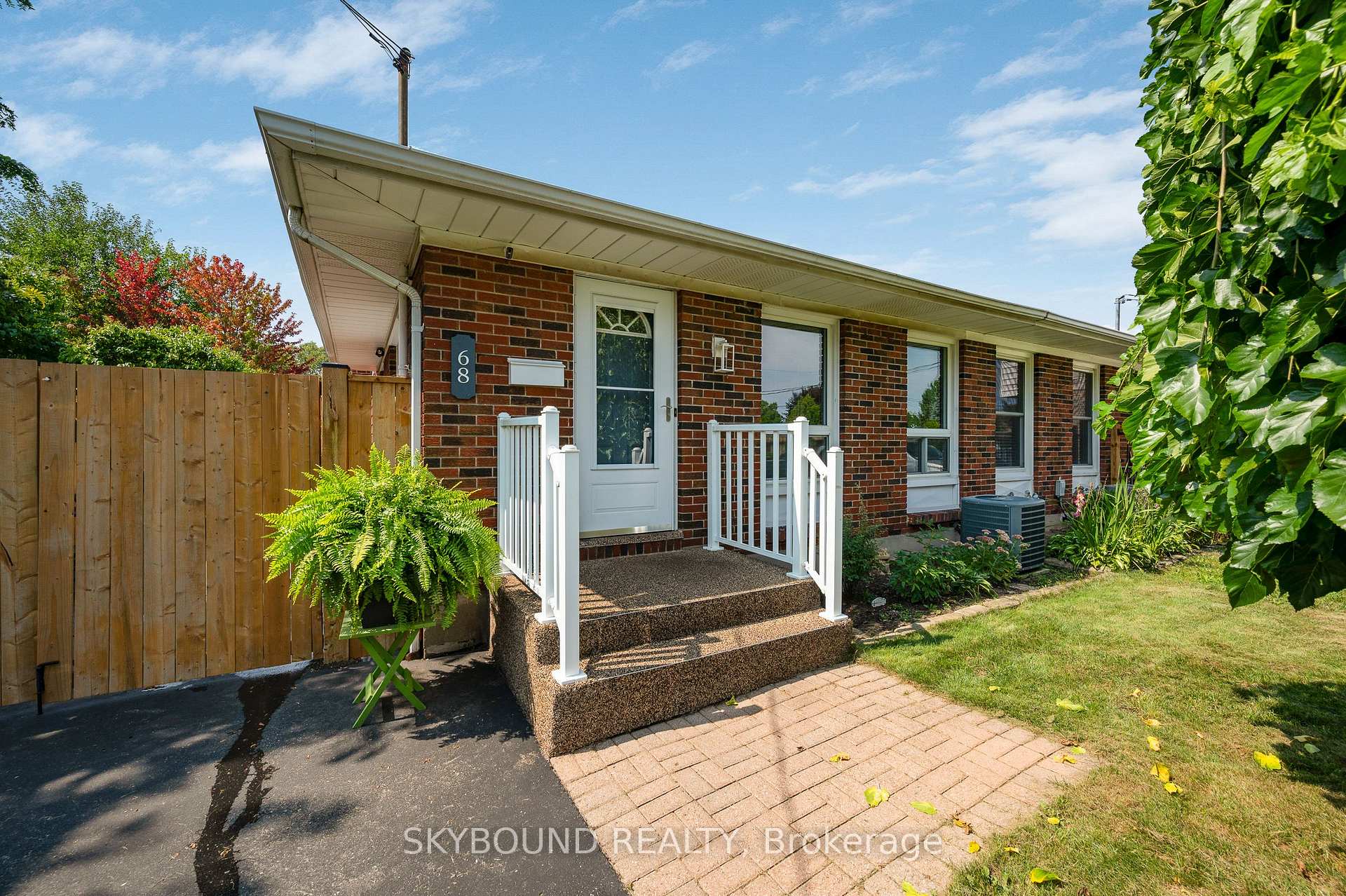 Photo 1 of 68 Ted Street, St. Catharines, Fairview — HOMEH