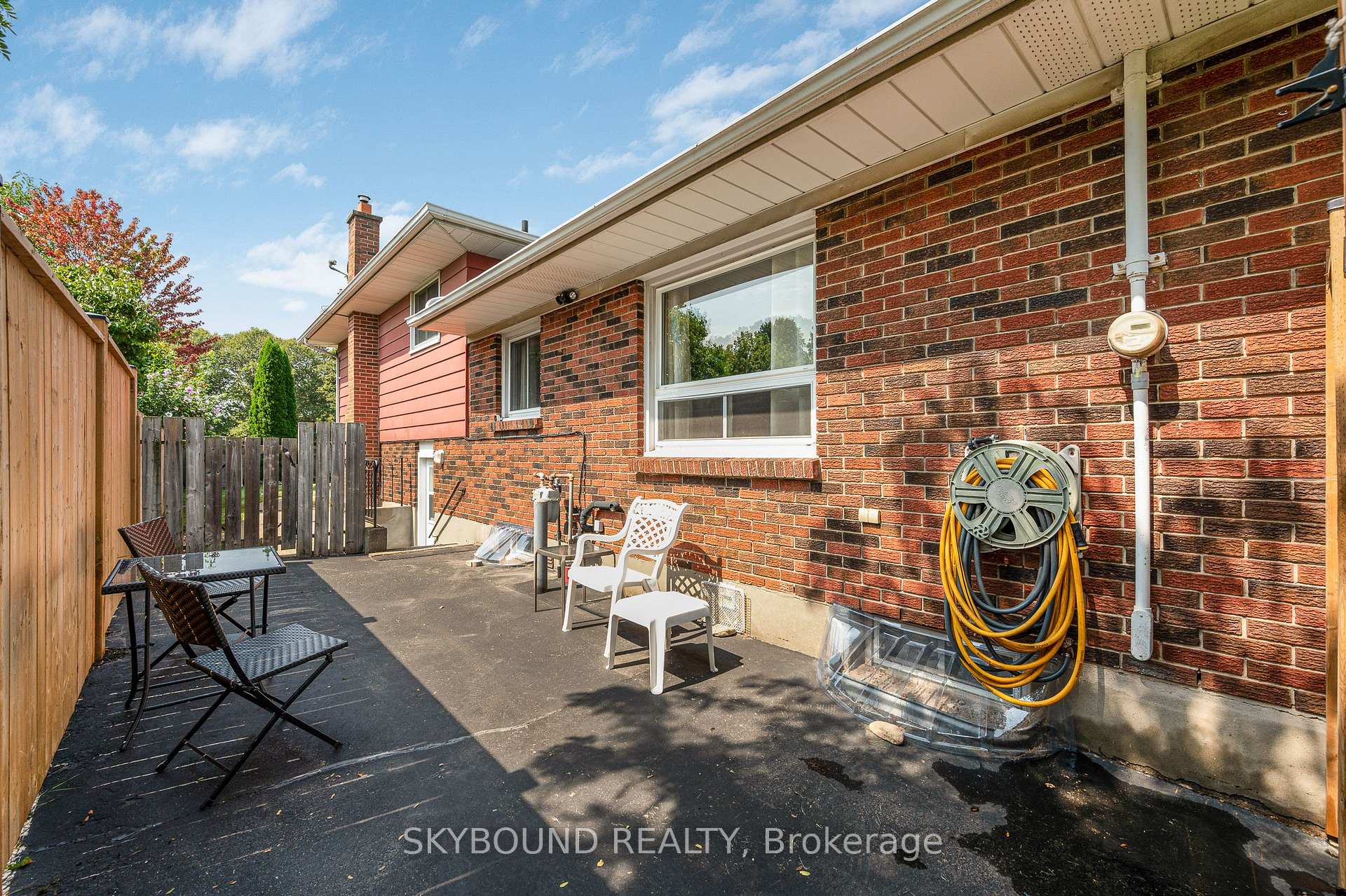 Photo 26 of 68 Ted Street, St. Catharines, Fairview — HOMEH