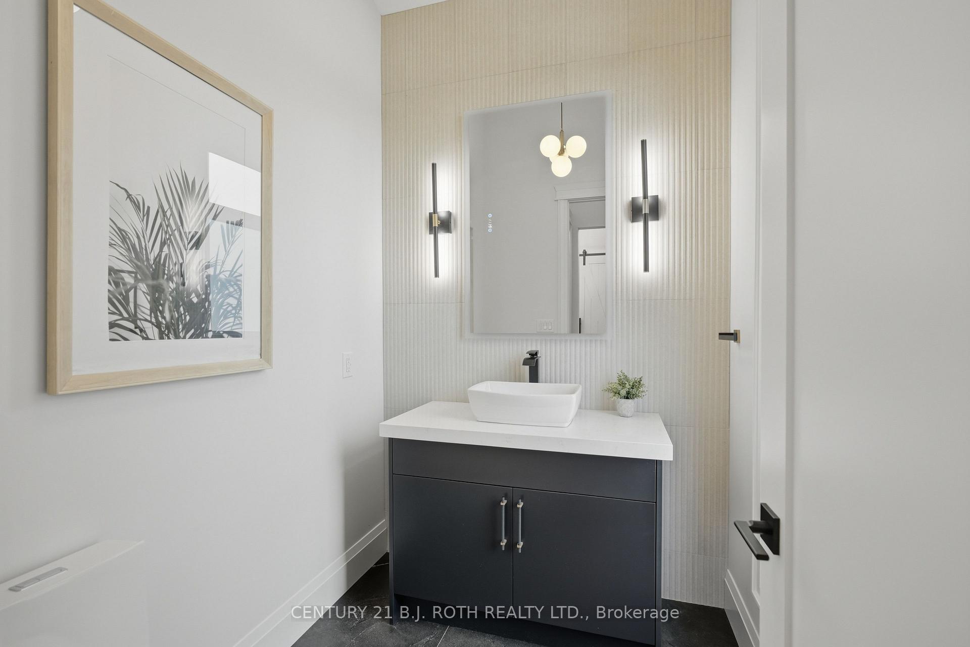 Photo 5 of 31 Marni Lane, Springwater, Rural Springwater — HOMEH