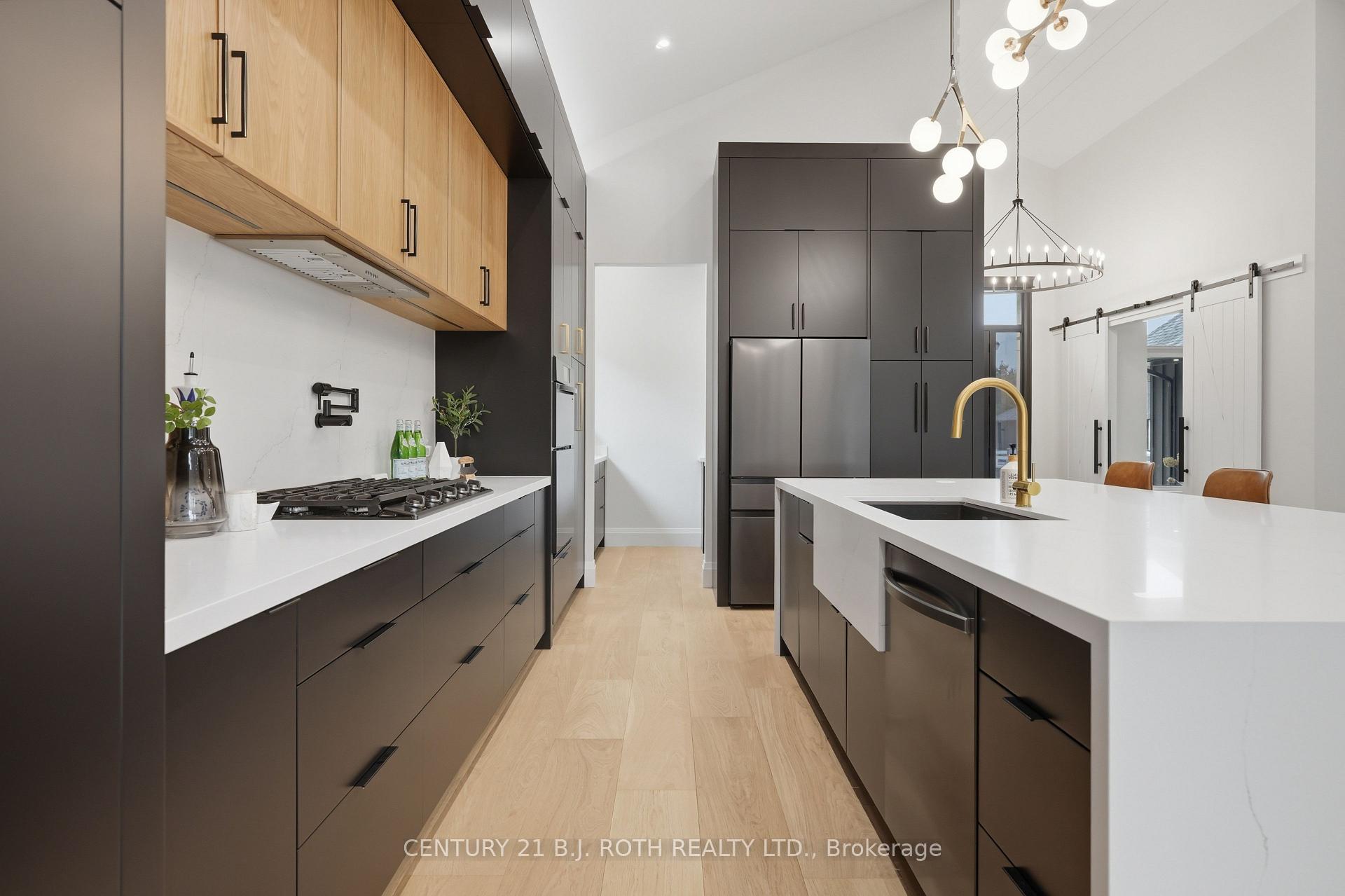 Photo 10 of 31 Marni Lane, Springwater, Rural Springwater — HOMEH