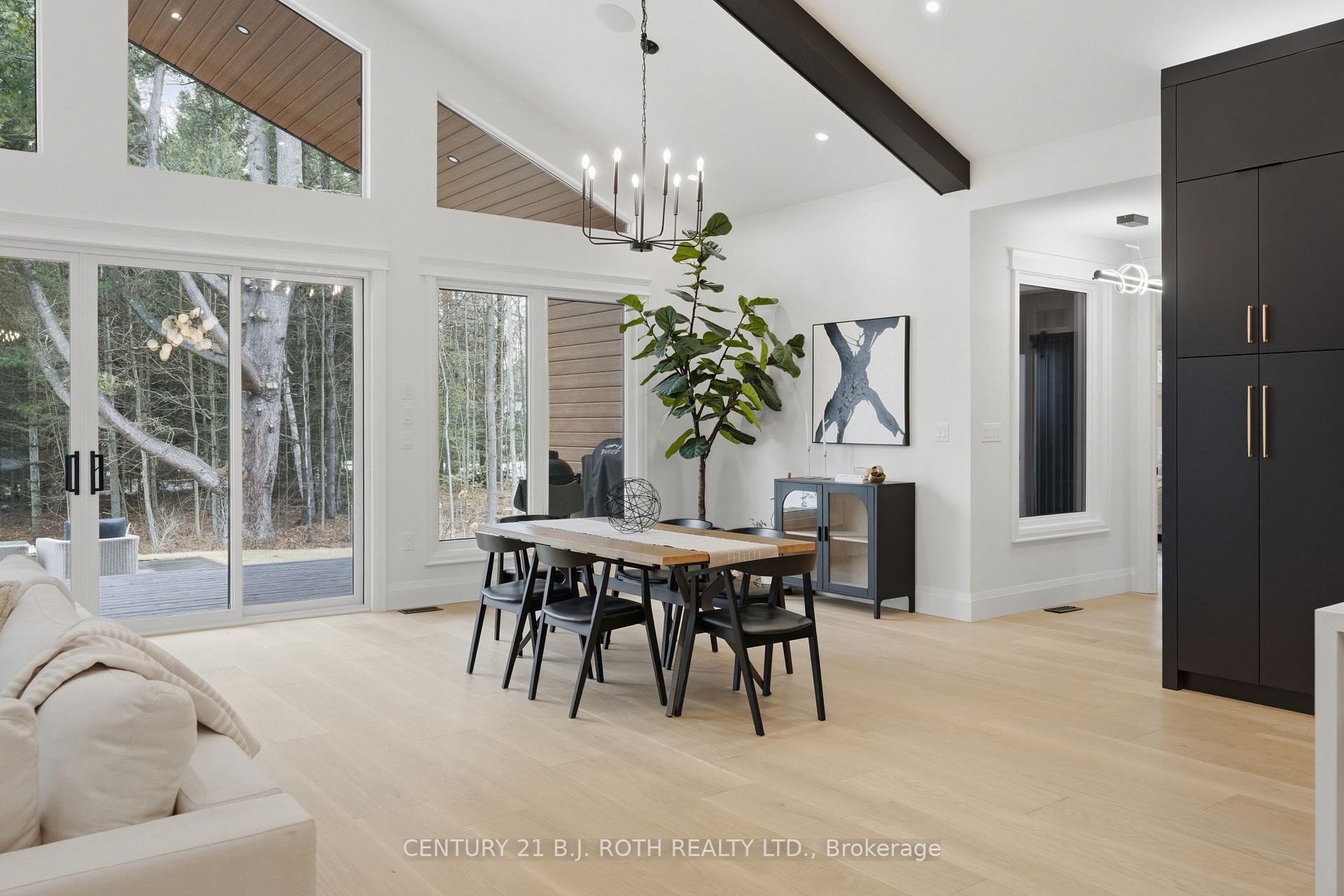 Photo 16 of 31 Marni Lane, Springwater, Rural Springwater — HOMEH