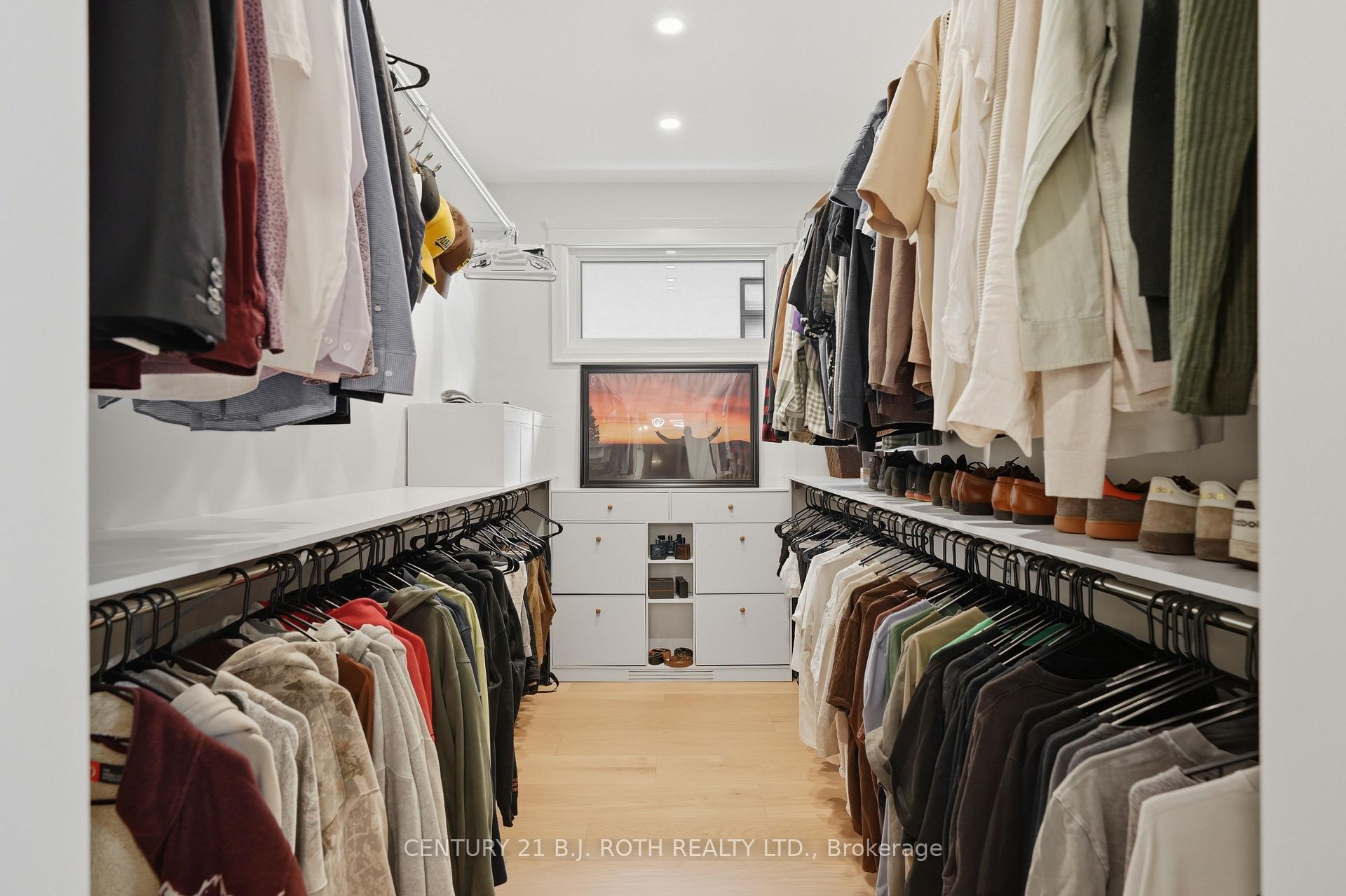 Photo 22 of 31 Marni Lane, Springwater, Rural Springwater — HOMEH