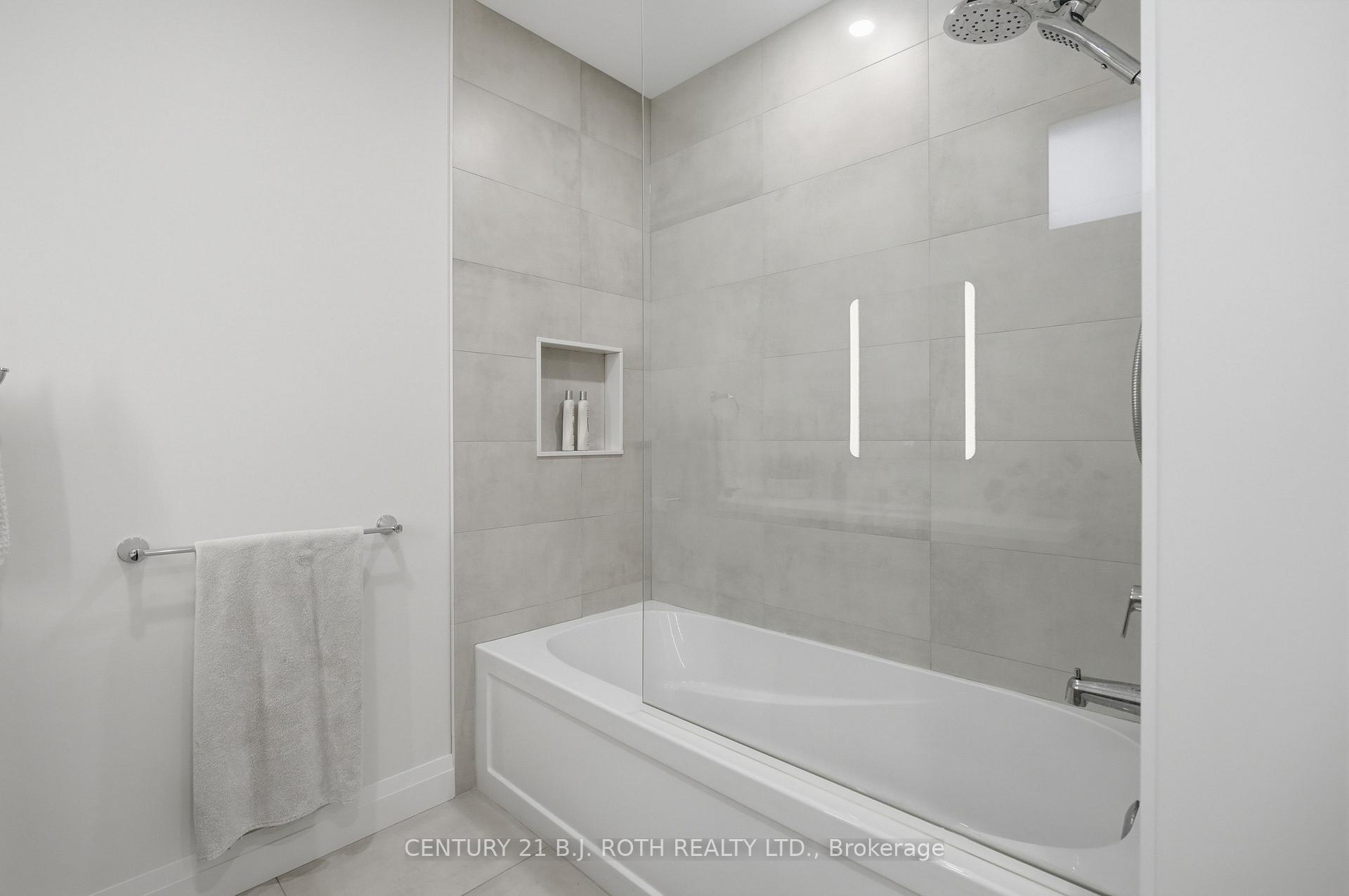 Photo 36 of 31 Marni Lane, Springwater, Rural Springwater — HOMEH