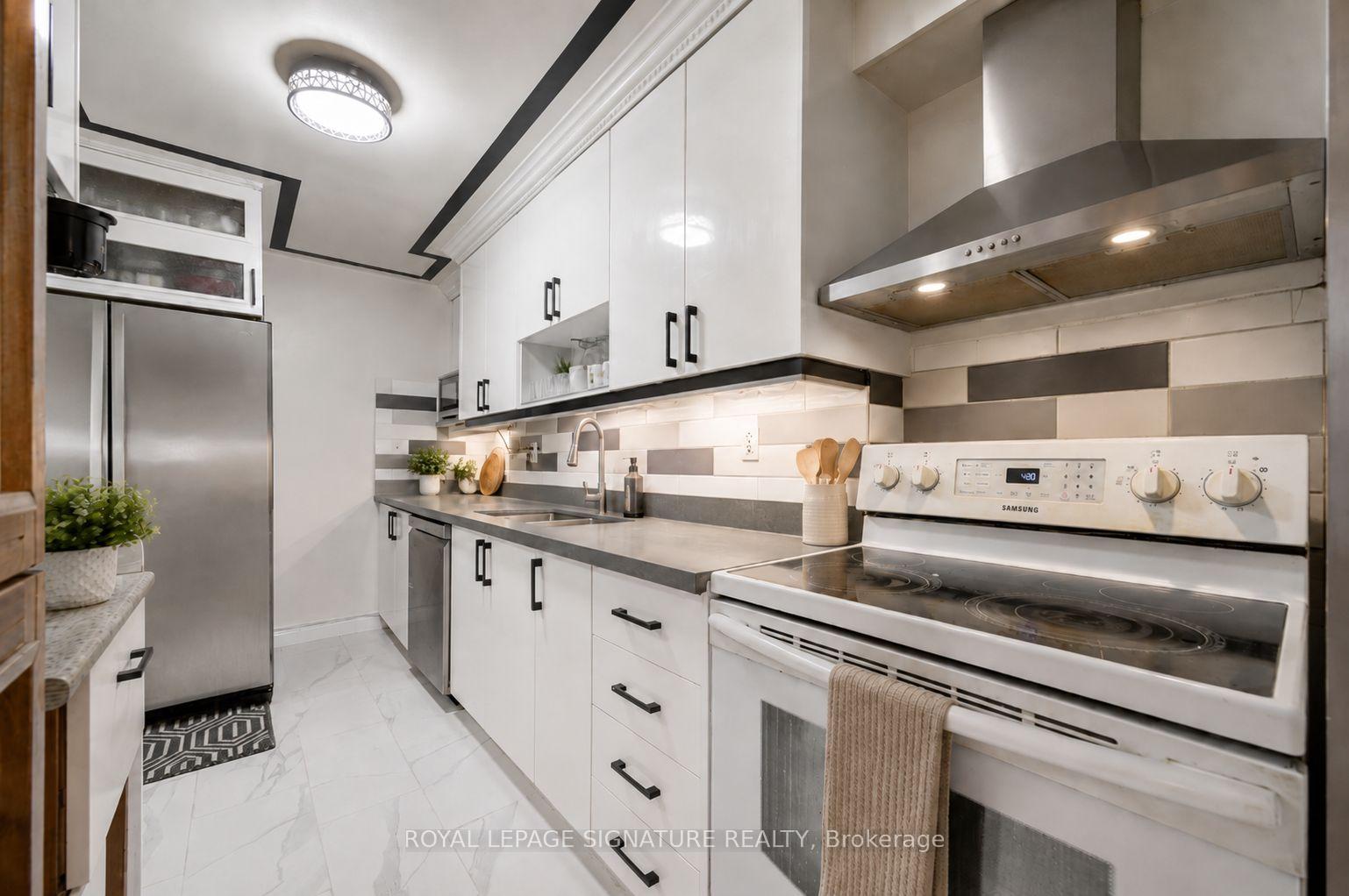 Photo 23 of Unit 413, 4060 Lawrence Avenue E, Scarborough, West Hill — HOMEH