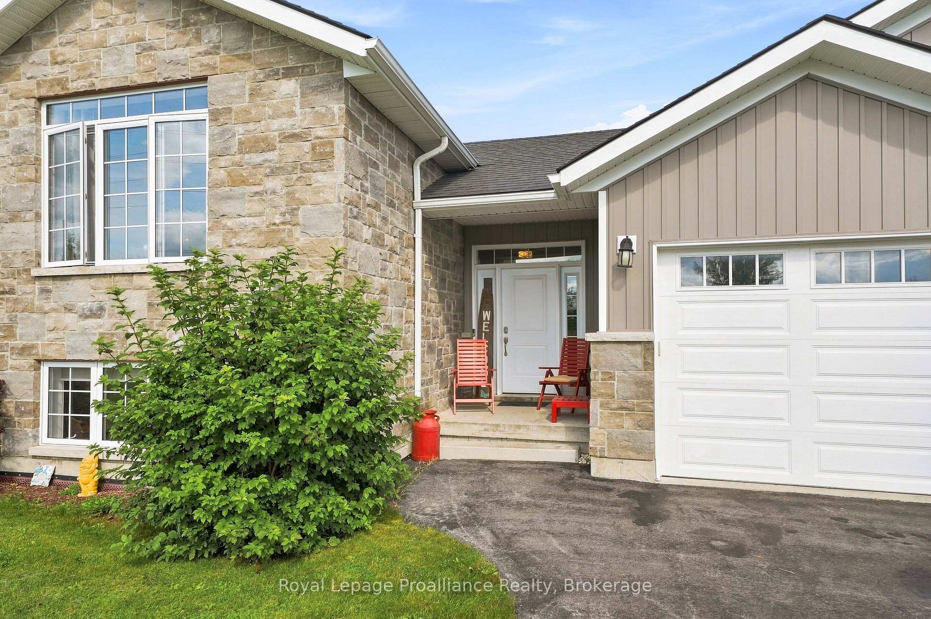 Photo 3 of 608 Mitchell Road, Belleville, Belleville Ward — HOMEH
