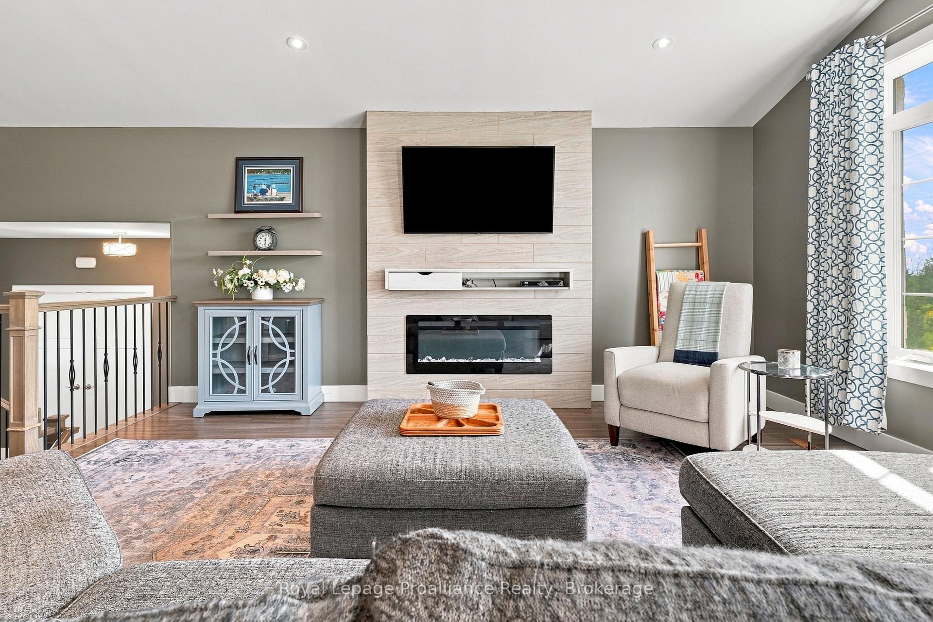 Photo 10 of 608 Mitchell Road, Belleville, Belleville Ward — HOMEH