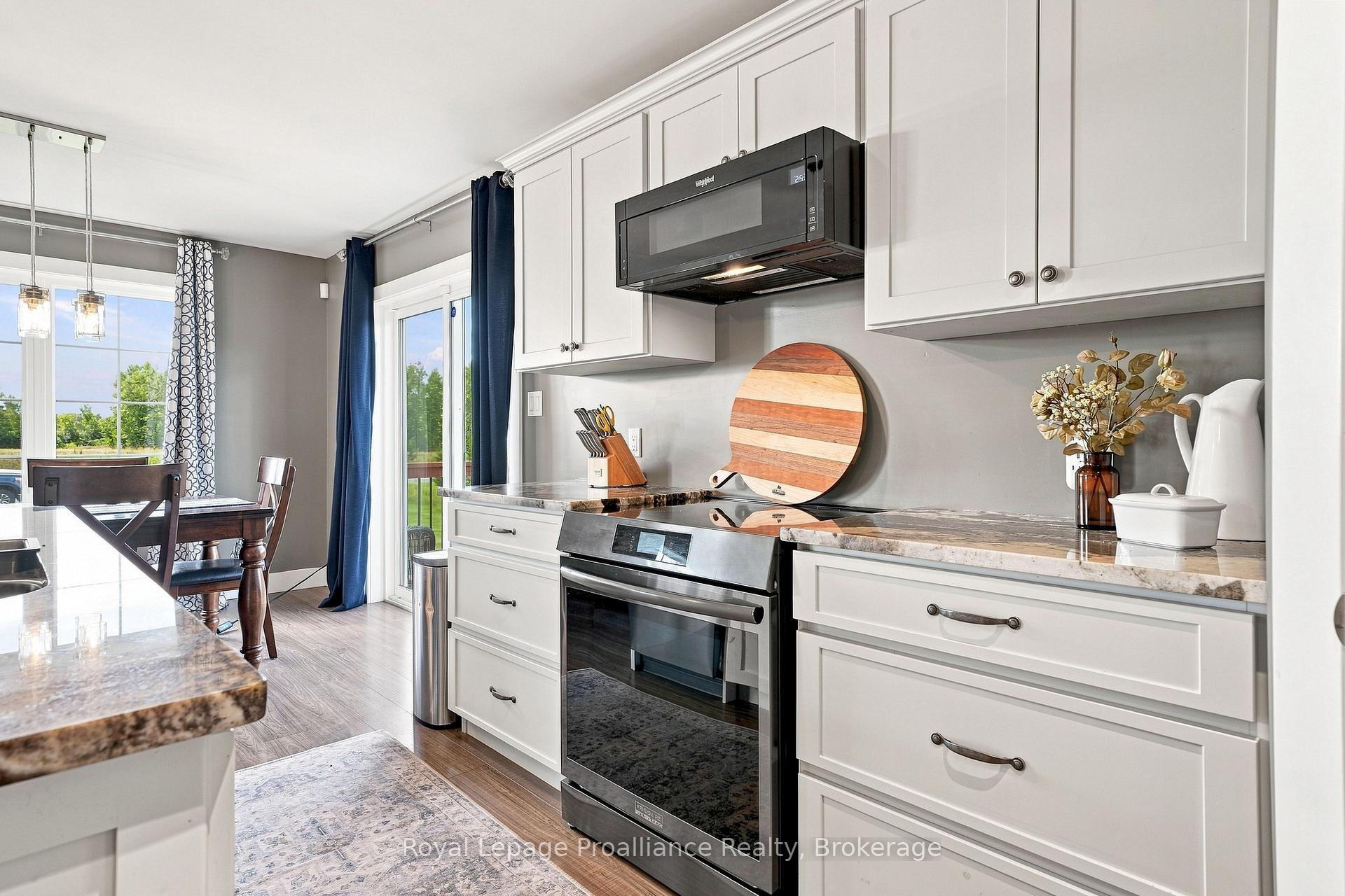 Photo 15 of 608 Mitchell Road, Belleville, Belleville Ward — HOMEH