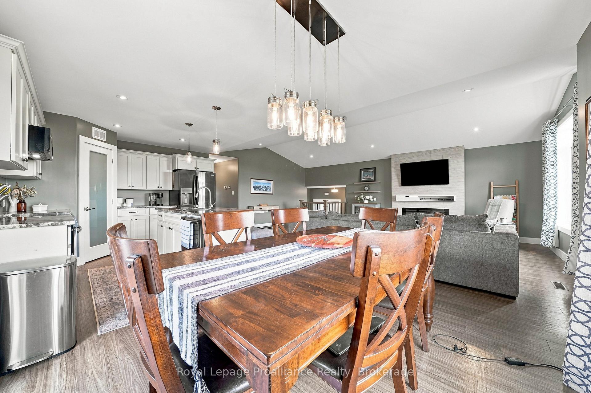 Photo 20 of 608 Mitchell Road, Belleville, Belleville Ward — HOMEH