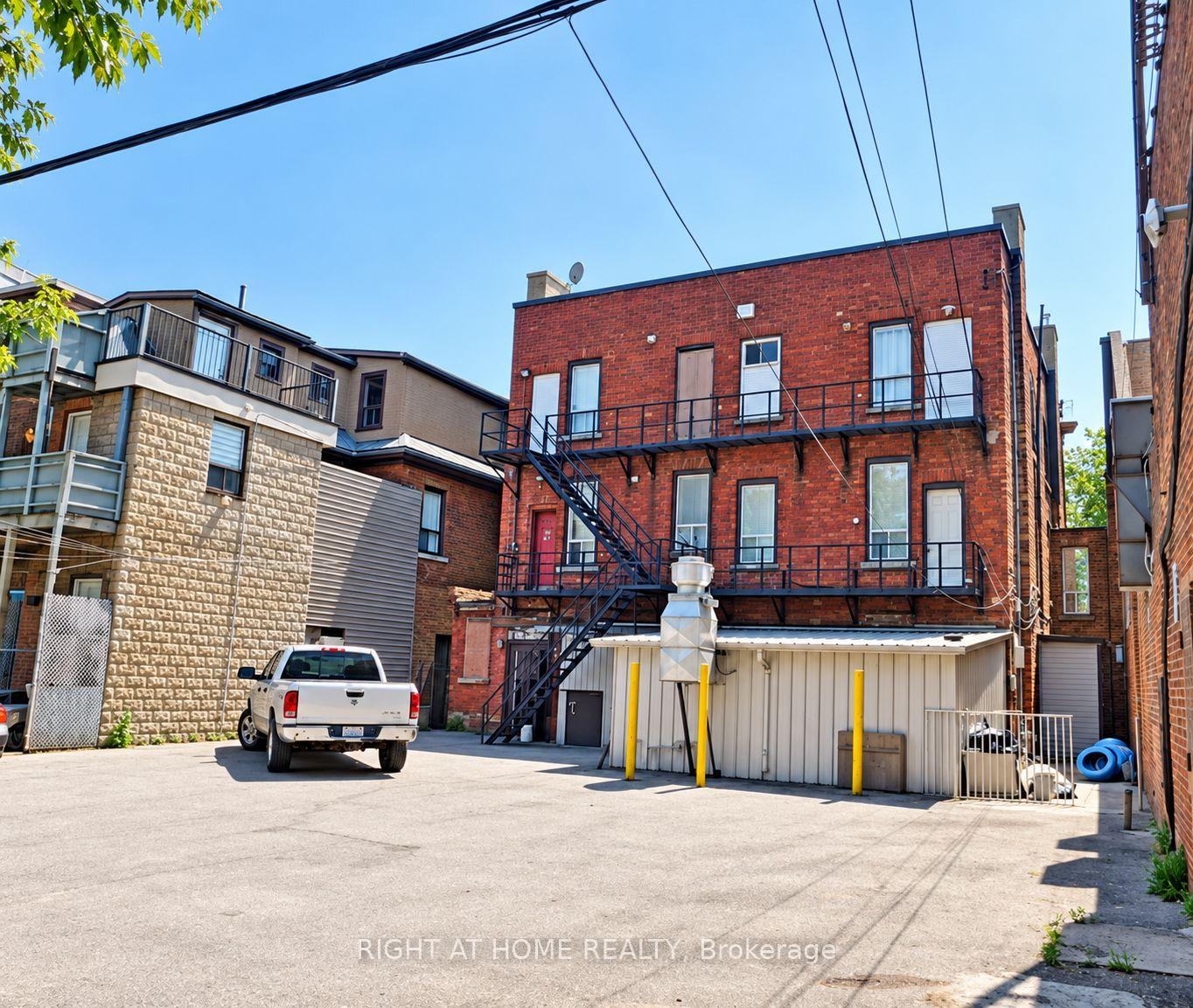 Photo 10 of 663 King Street E, Hamilton, Landsdale — HOMEH