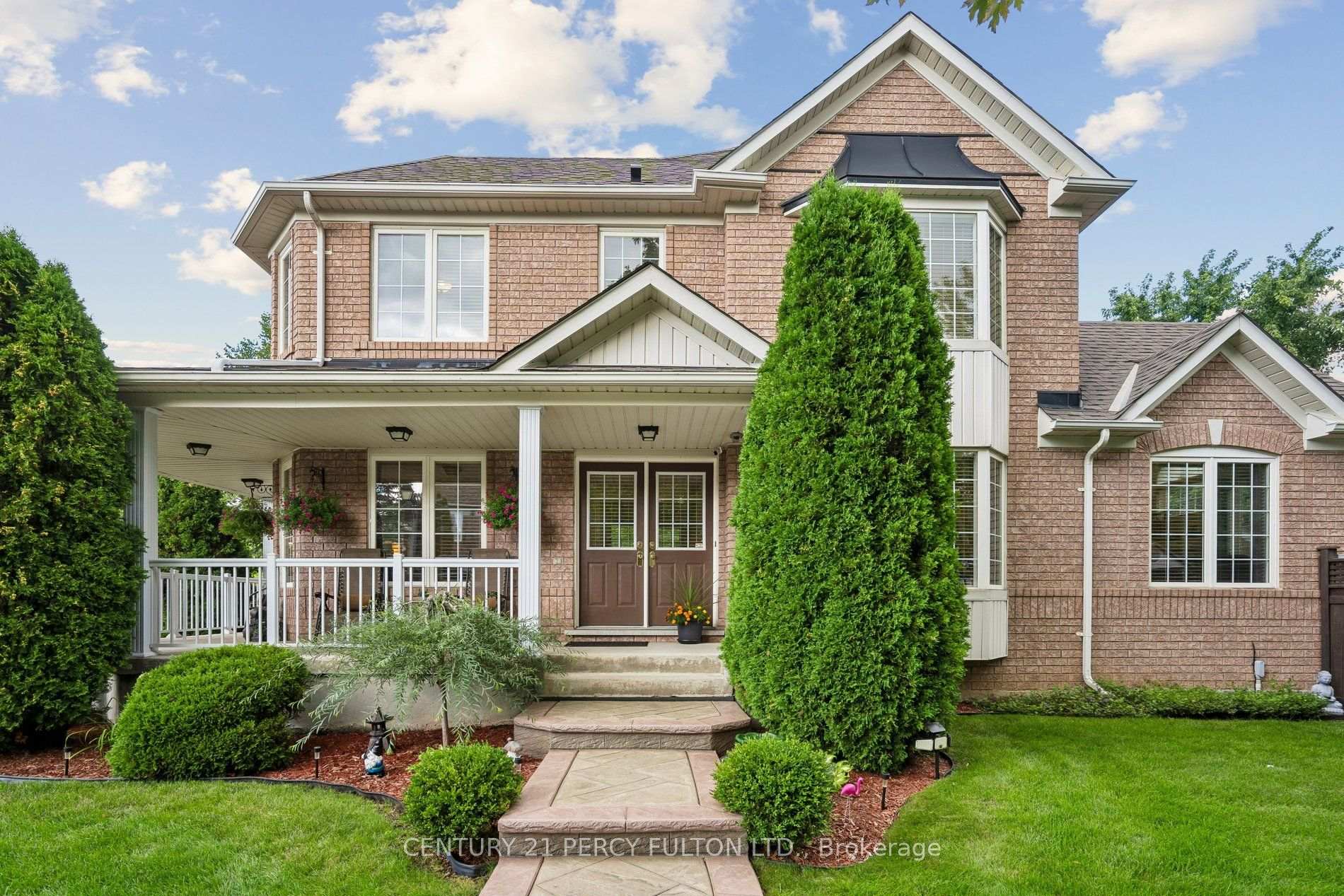 Photo 2 of 33 Redbud Street, Markham, Wismer — HOMEH