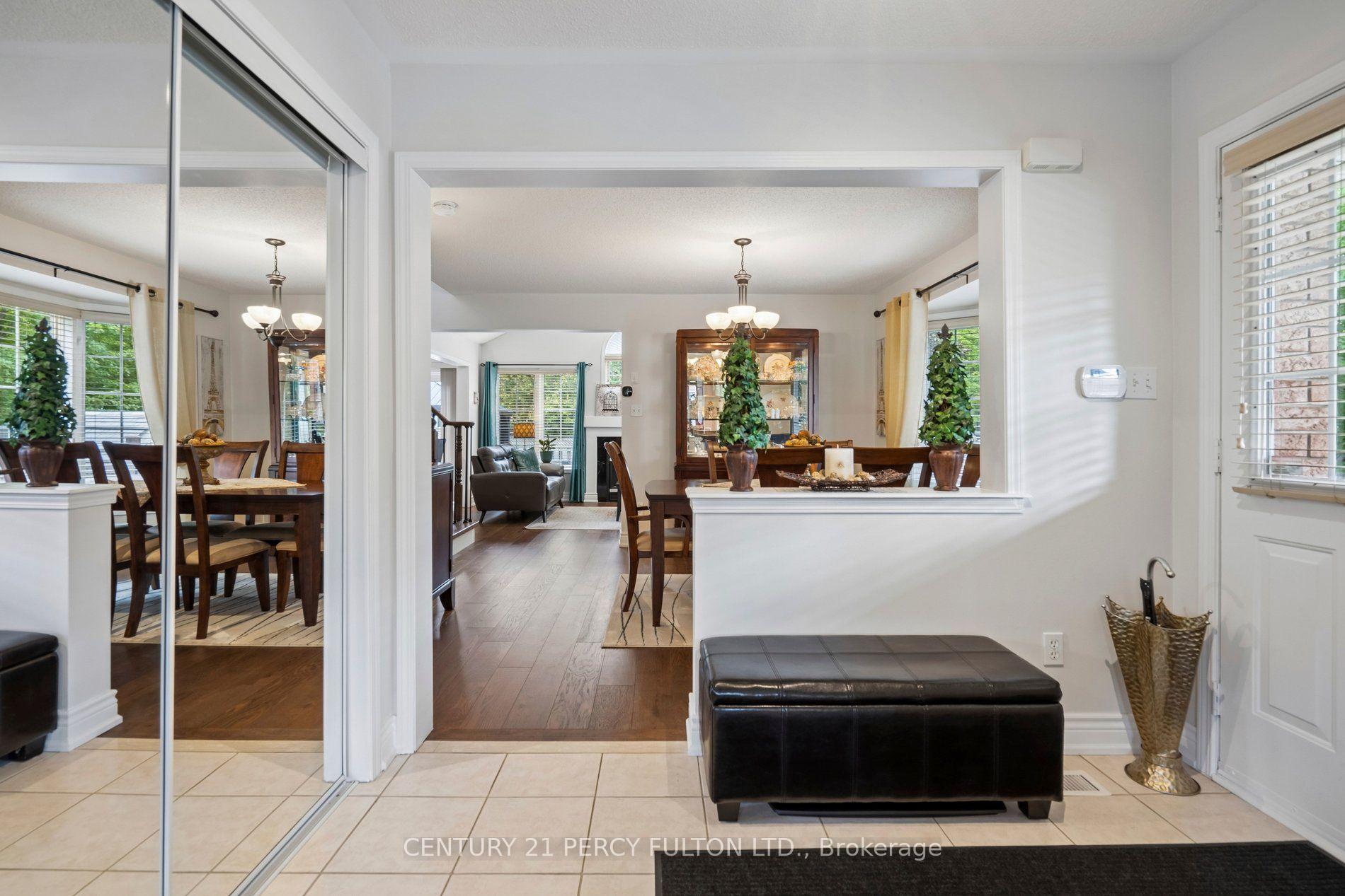 Photo 5 of 33 Redbud Street, Markham, Wismer — HOMEH