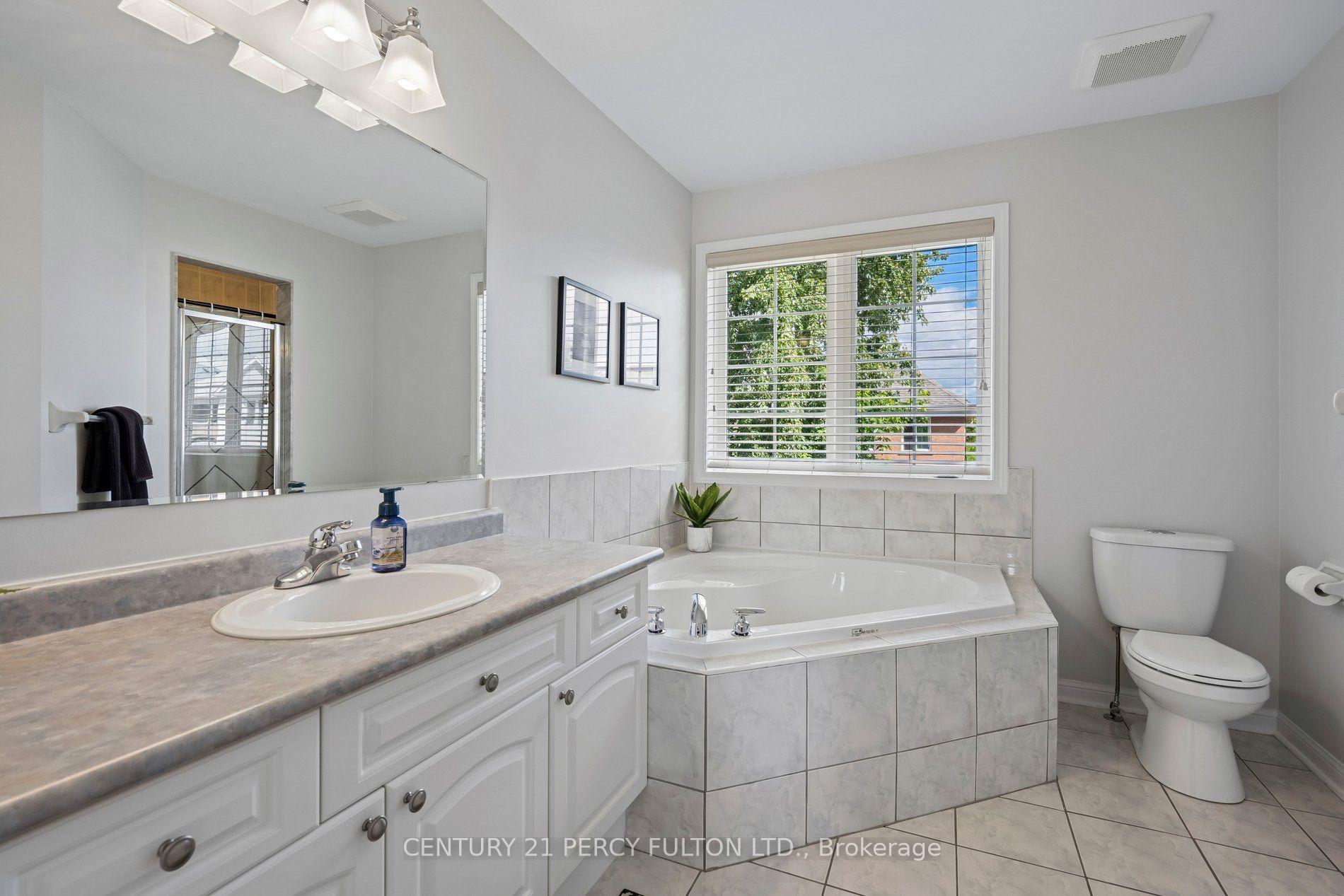 Photo 21 of 33 Redbud Street, Markham, Wismer — HOMEH