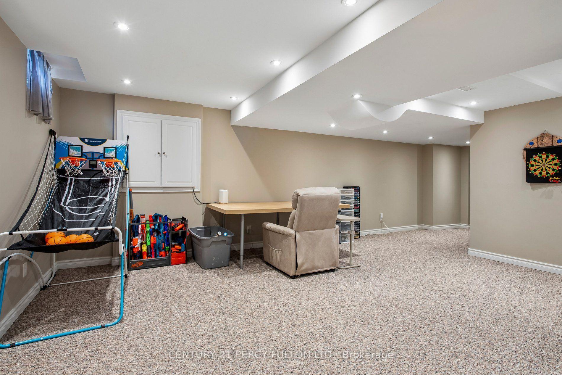 Photo 36 of 33 Redbud Street, Markham, Wismer — HOMEH