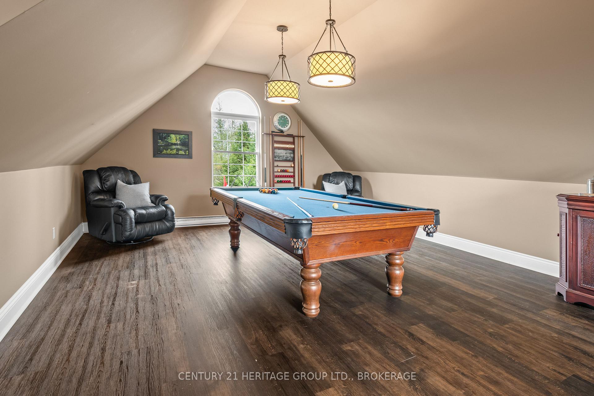 Photo 12 of 5216 Bradford Road N, Frontenac, Frontenac South — HOMEH
