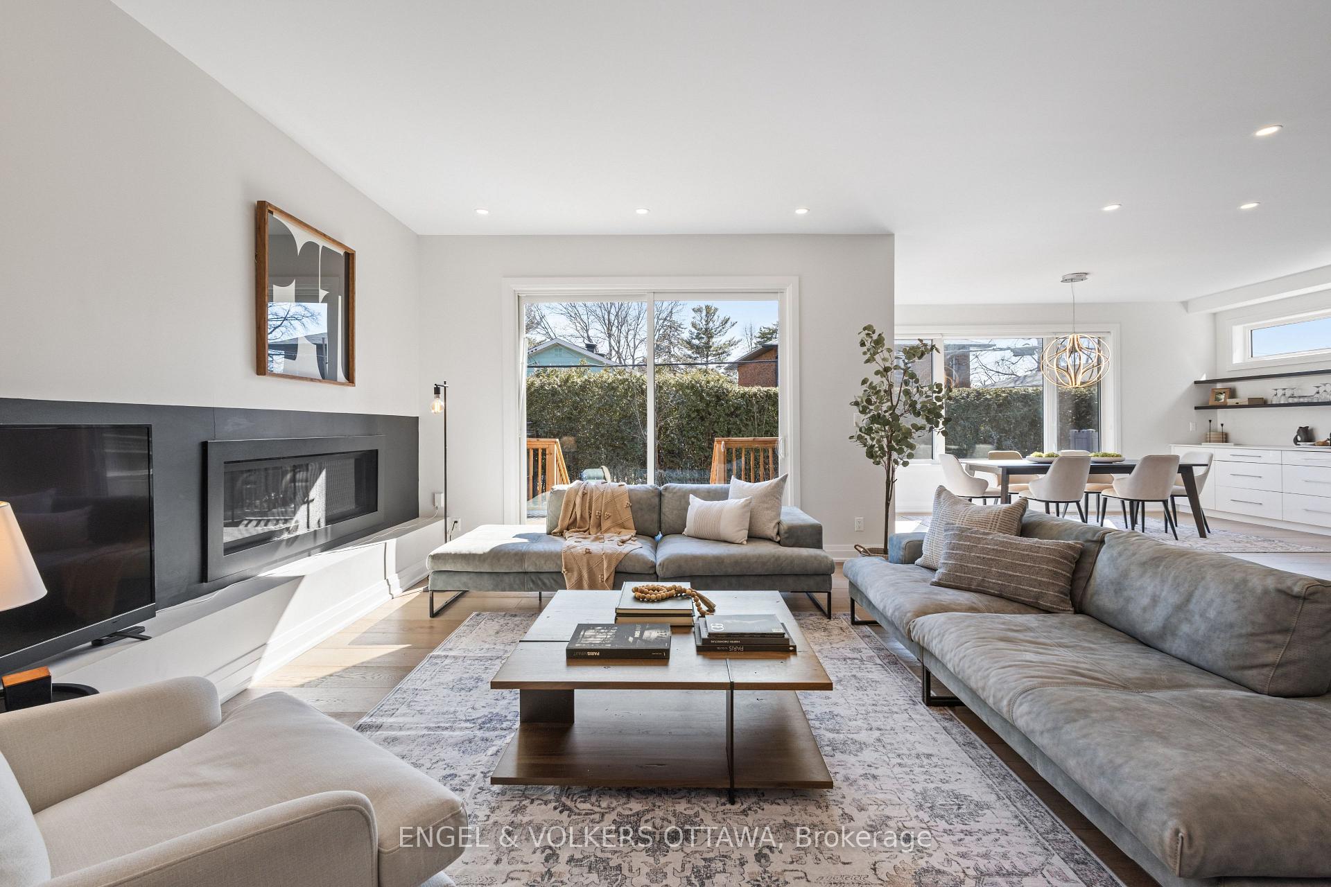 Photo 8 of 736 Sherbourne Road, Ottawa, Carlingwood — HOMEH