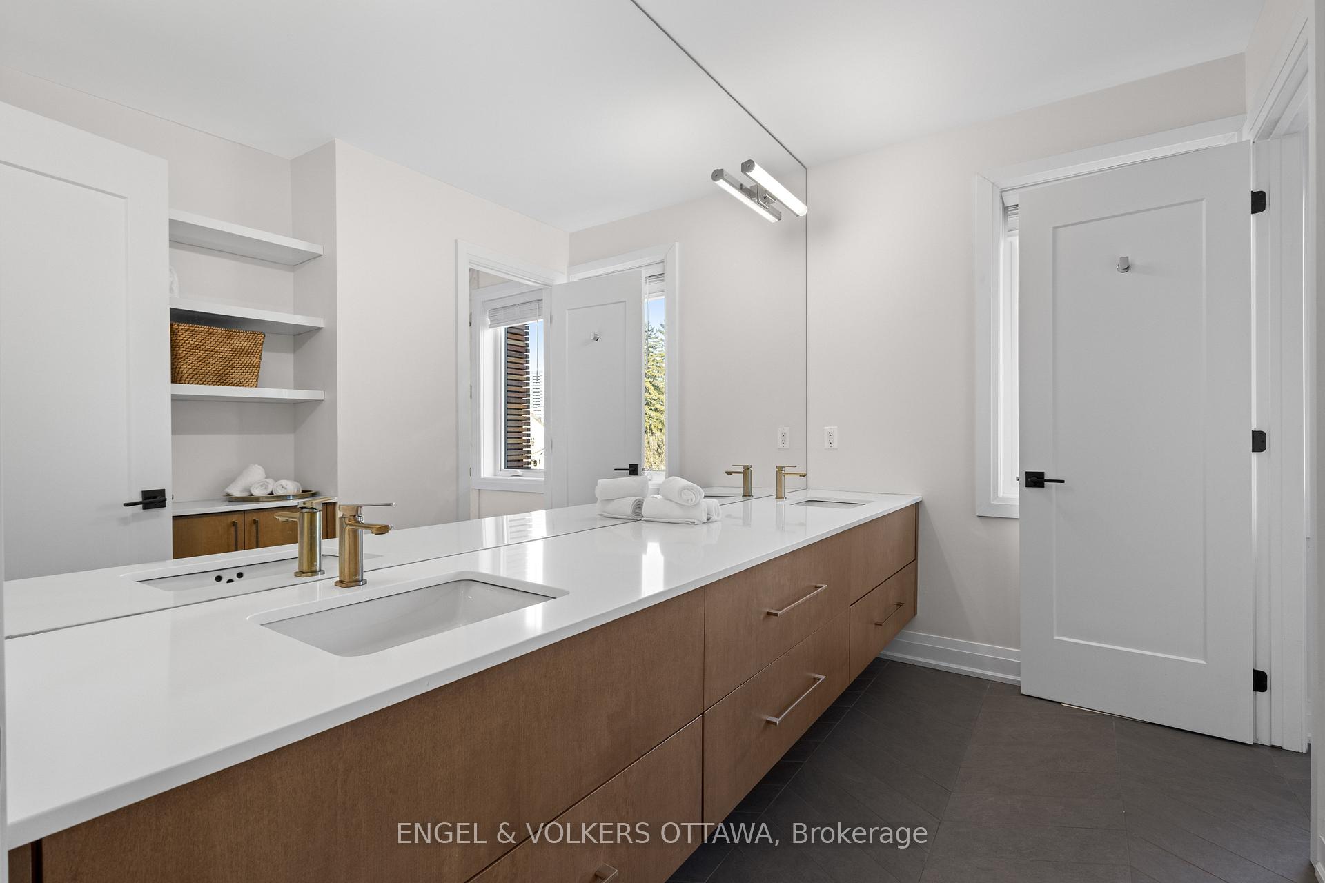 Photo 39 of 736 Sherbourne Road, Ottawa, Carlingwood — HOMEH