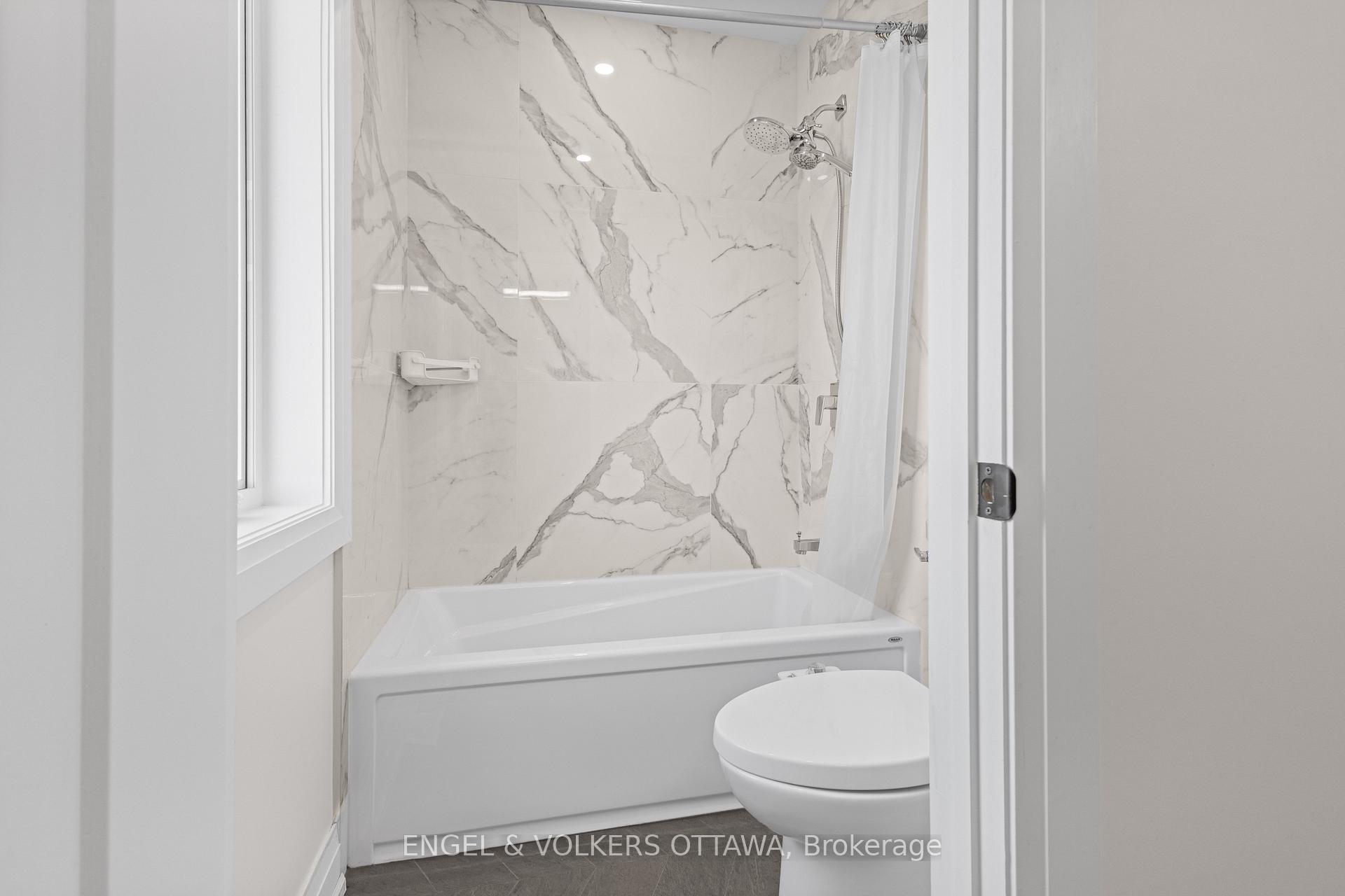 Photo 40 of 736 Sherbourne Road, Ottawa, Carlingwood — HOMEH
