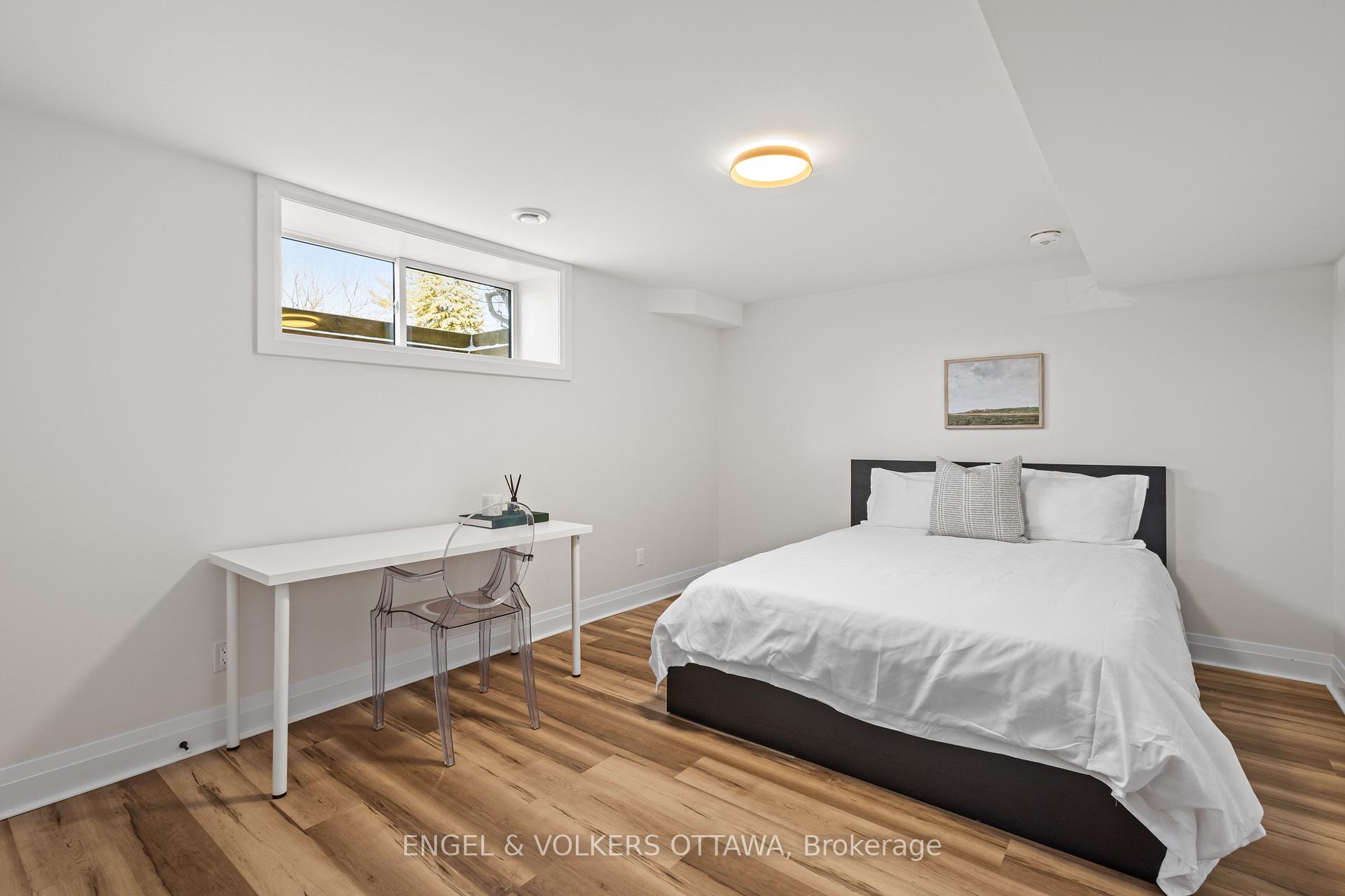 Photo 45 of 736 Sherbourne Road, Ottawa, Carlingwood — HOMEH
