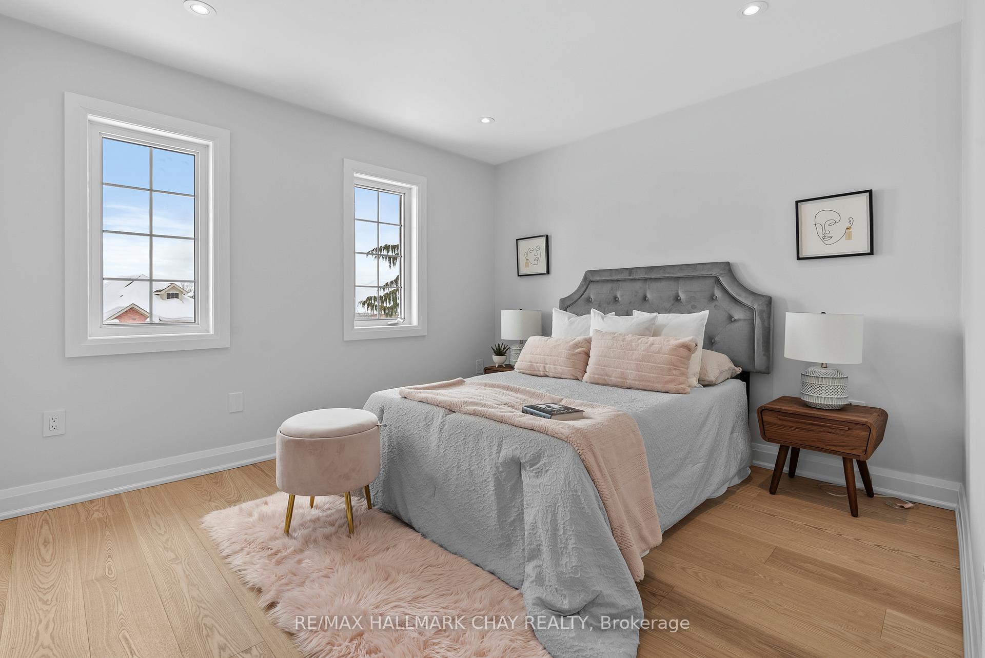 Photo 21 of 110 Glendower Crescent, Georgina, Keswick North — HOMEH