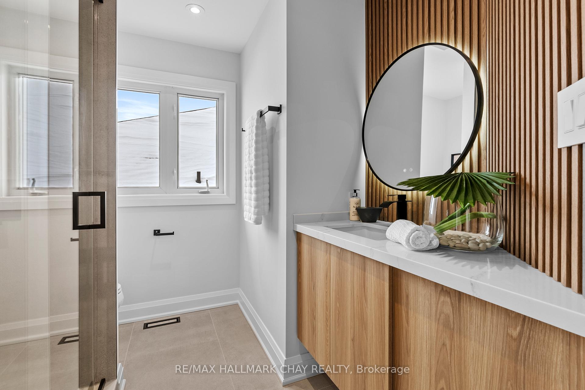 Photo 24 of 110 Glendower Crescent, Georgina, Keswick North — HOMEH
