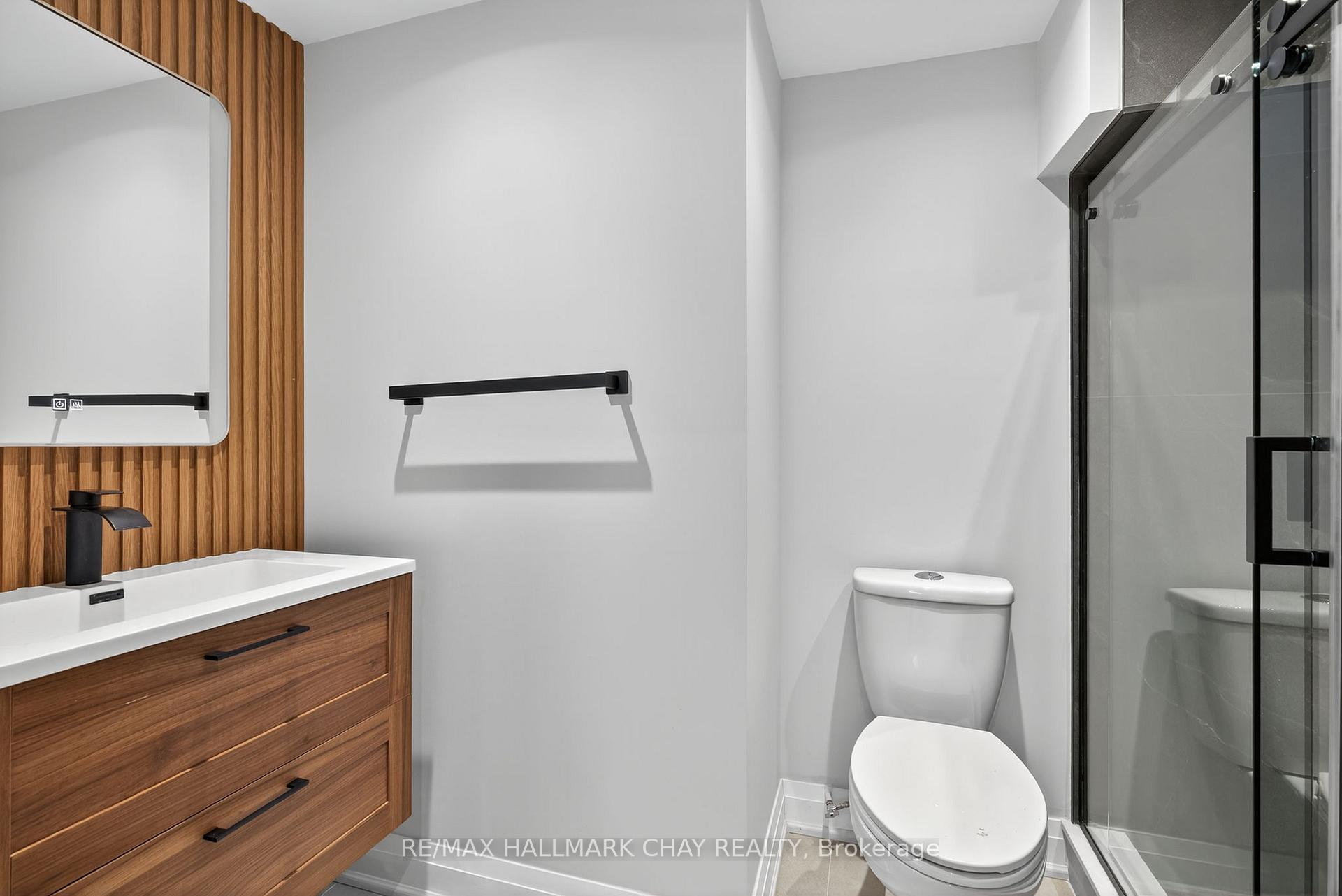 Photo 29 of 110 Glendower Crescent, Georgina, Keswick North — HOMEH