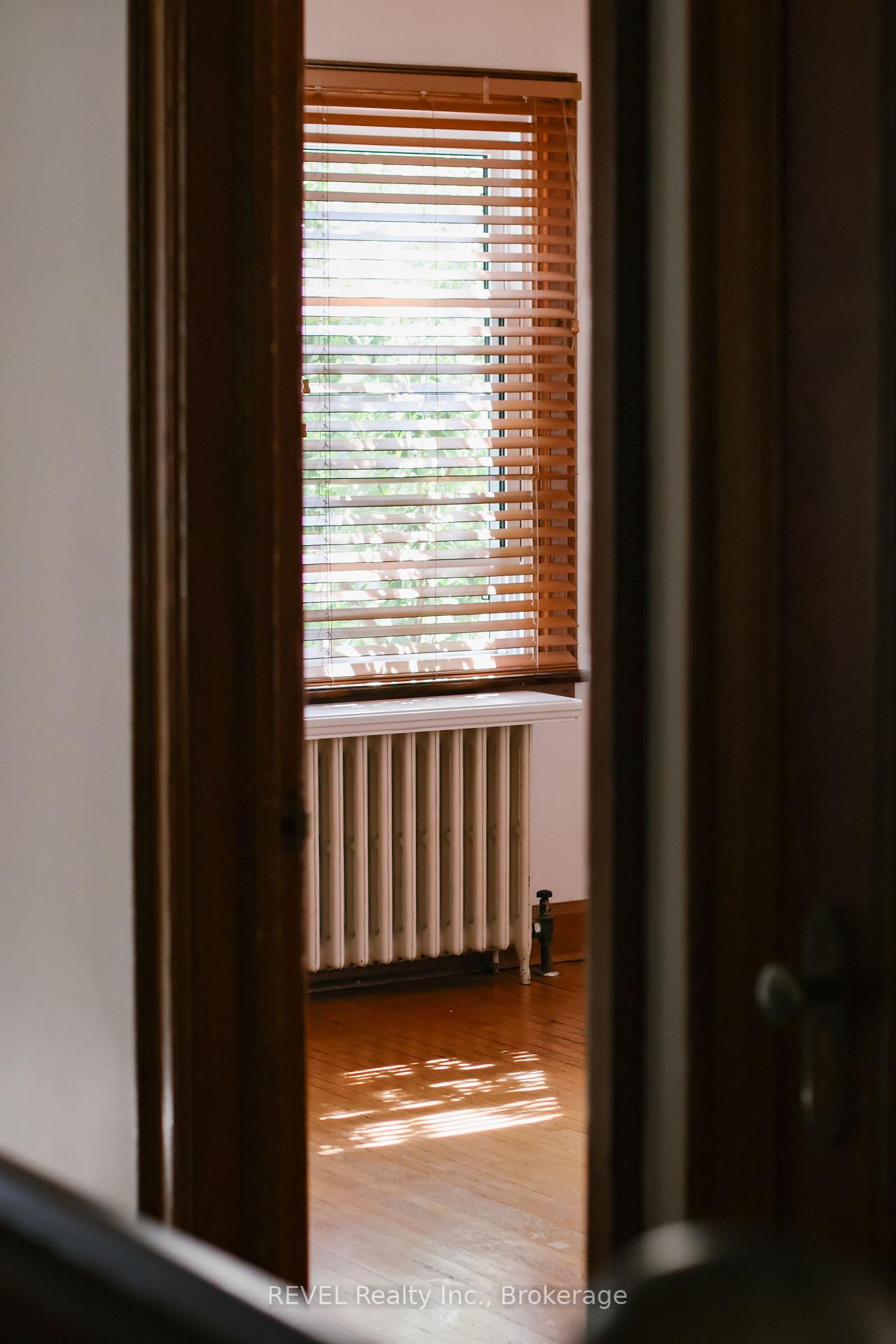 Photo 15 of Unit Upper, 55 Maple Street, St. Catharines, Downtown — HOMEH
