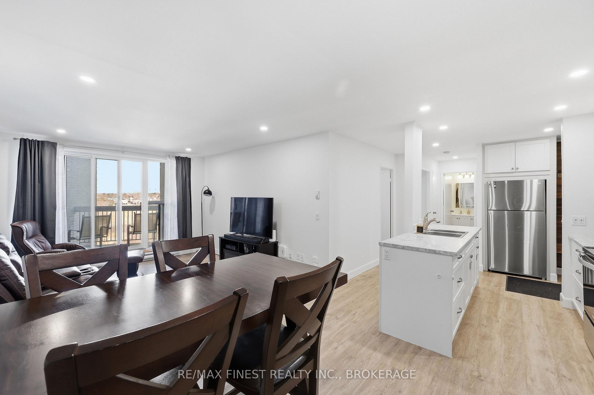 Photo 24 of Unit 408, 334 Queen Mary Road, Kingston, West of Sir John A. Blvd — HOMEH