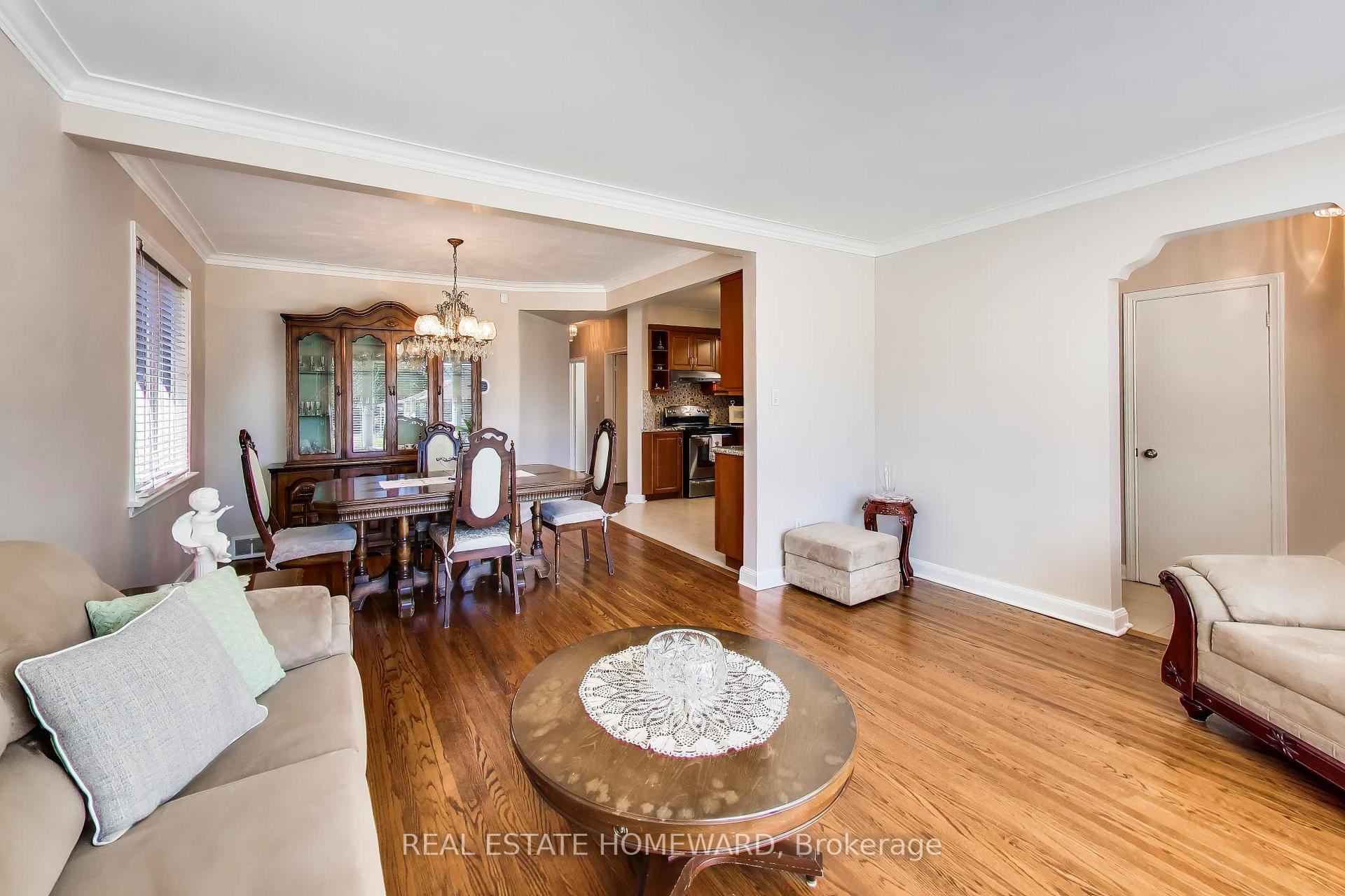Photo 11 of 4 Martorino Drive, Scarborough, Kennedy Park — HOMEH