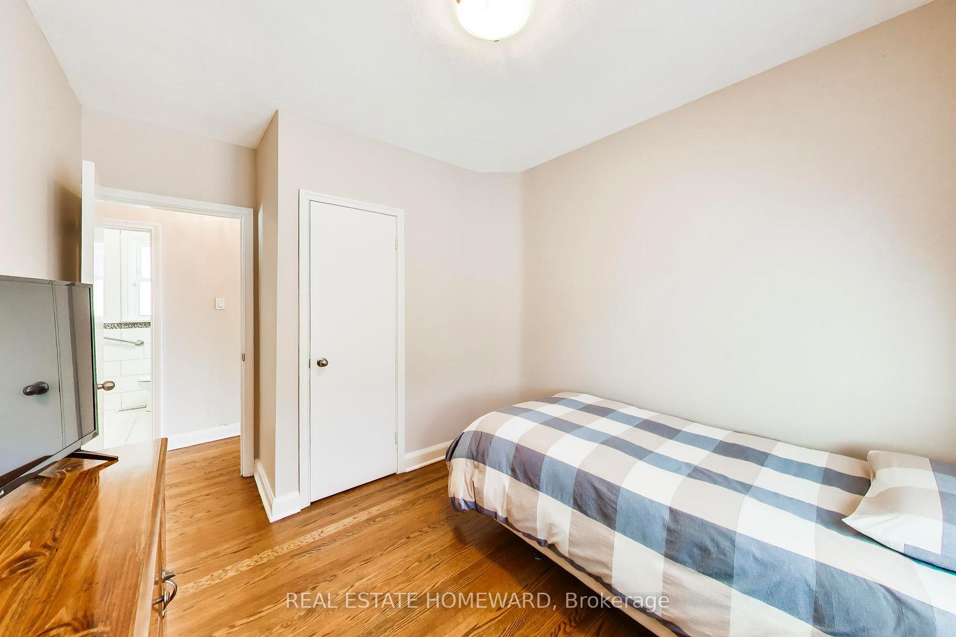 Photo 17 of 4 Martorino Drive, Scarborough, Kennedy Park — HOMEH