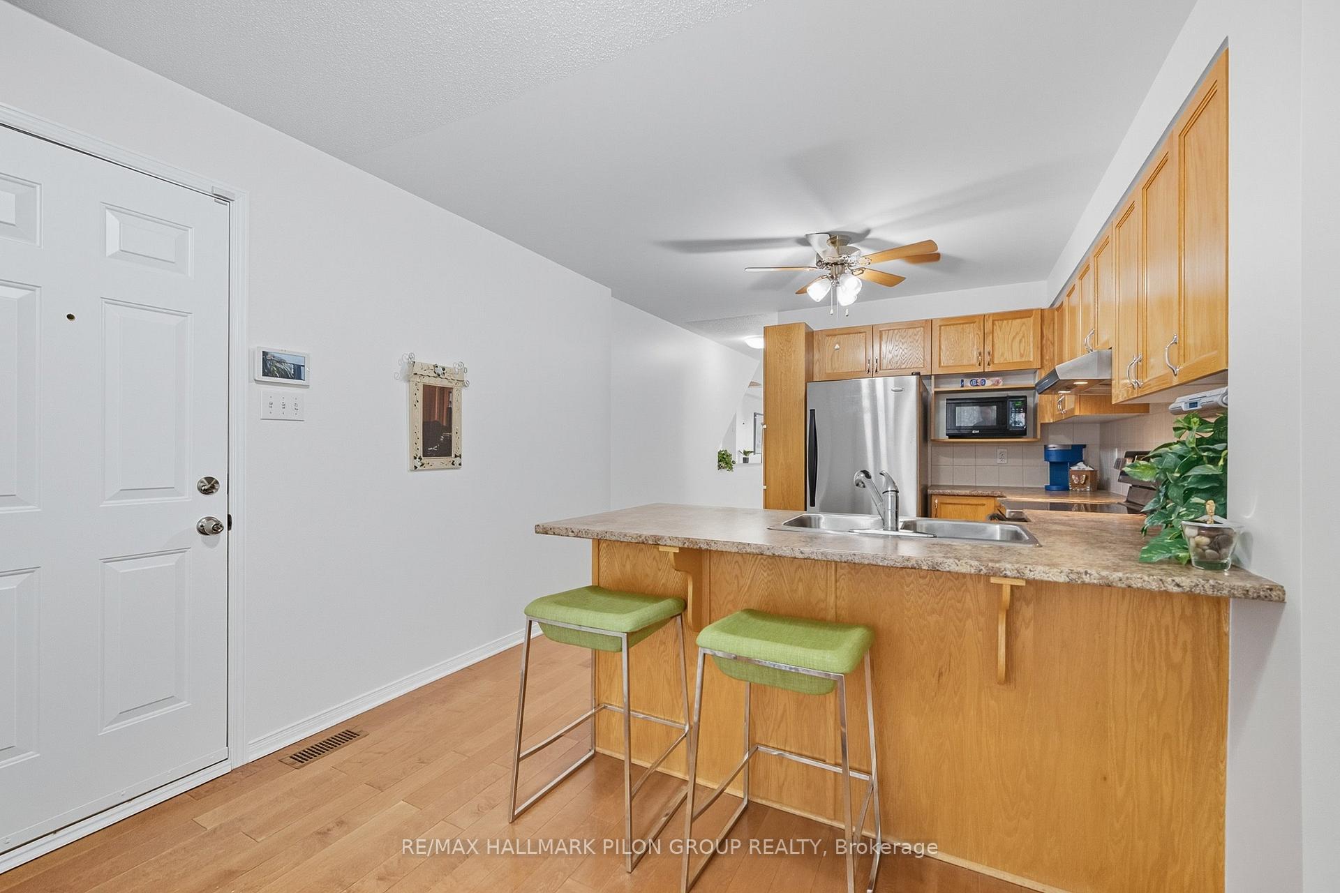Photo 10 of 10 Lakepointe Drive, Ottawa, Avalon East — HOMEH