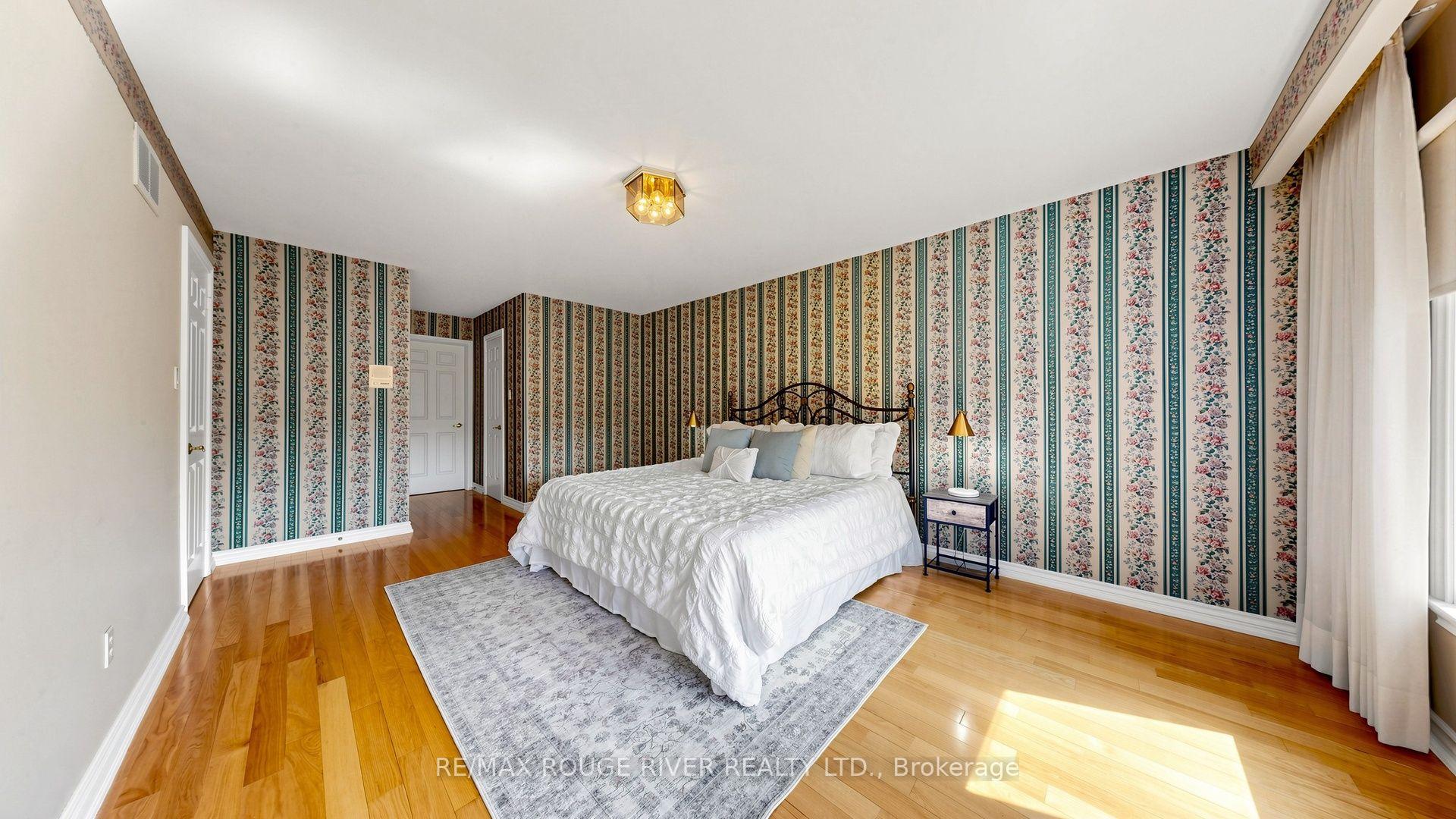 Photo 25 of 31 Delbeatrice Crescent, Scarborough, Centennial Scarborough — HOMEH