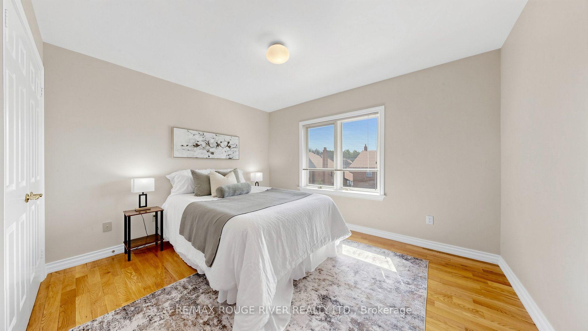 Photo 29 of 31 Delbeatrice Crescent, Scarborough, Centennial Scarborough — HOMEH