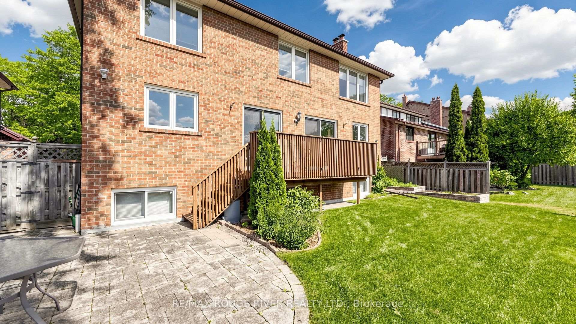 Photo 40 of 31 Delbeatrice Crescent, Scarborough, Centennial Scarborough — HOMEH