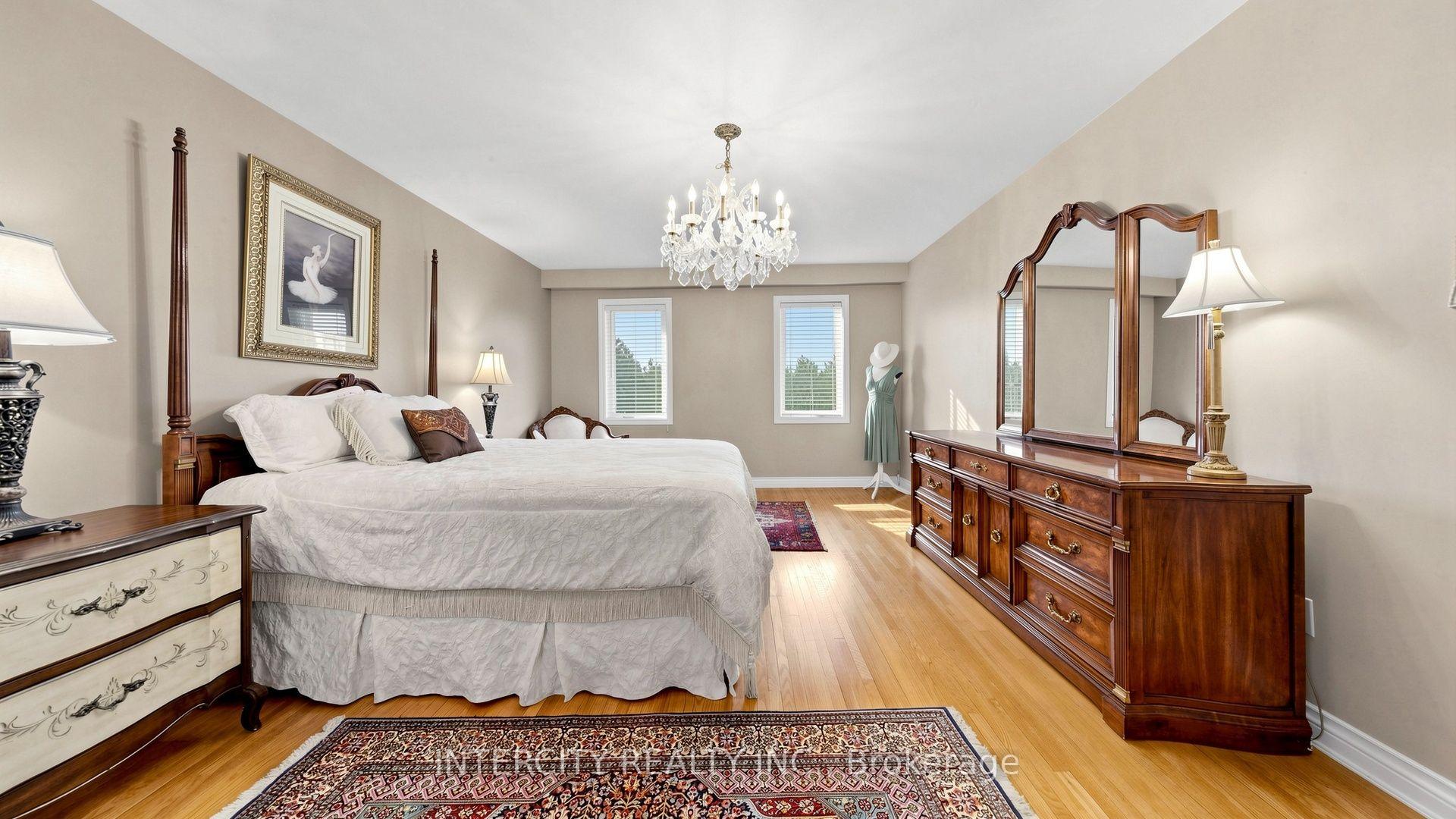 Photo 29 of 76 Spruce Avenue, Richmond Hill, South Richvale — HOMEH