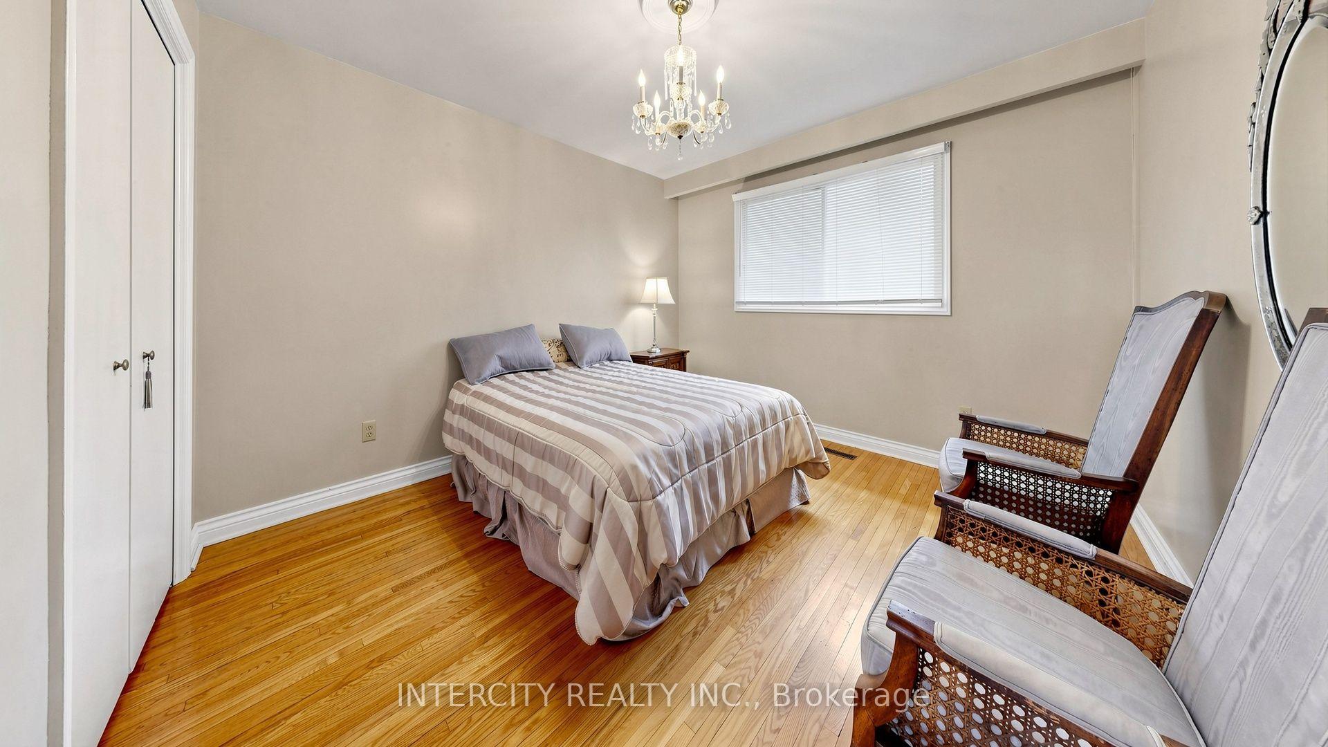 Photo 33 of 76 Spruce Avenue, Richmond Hill, South Richvale — HOMEH