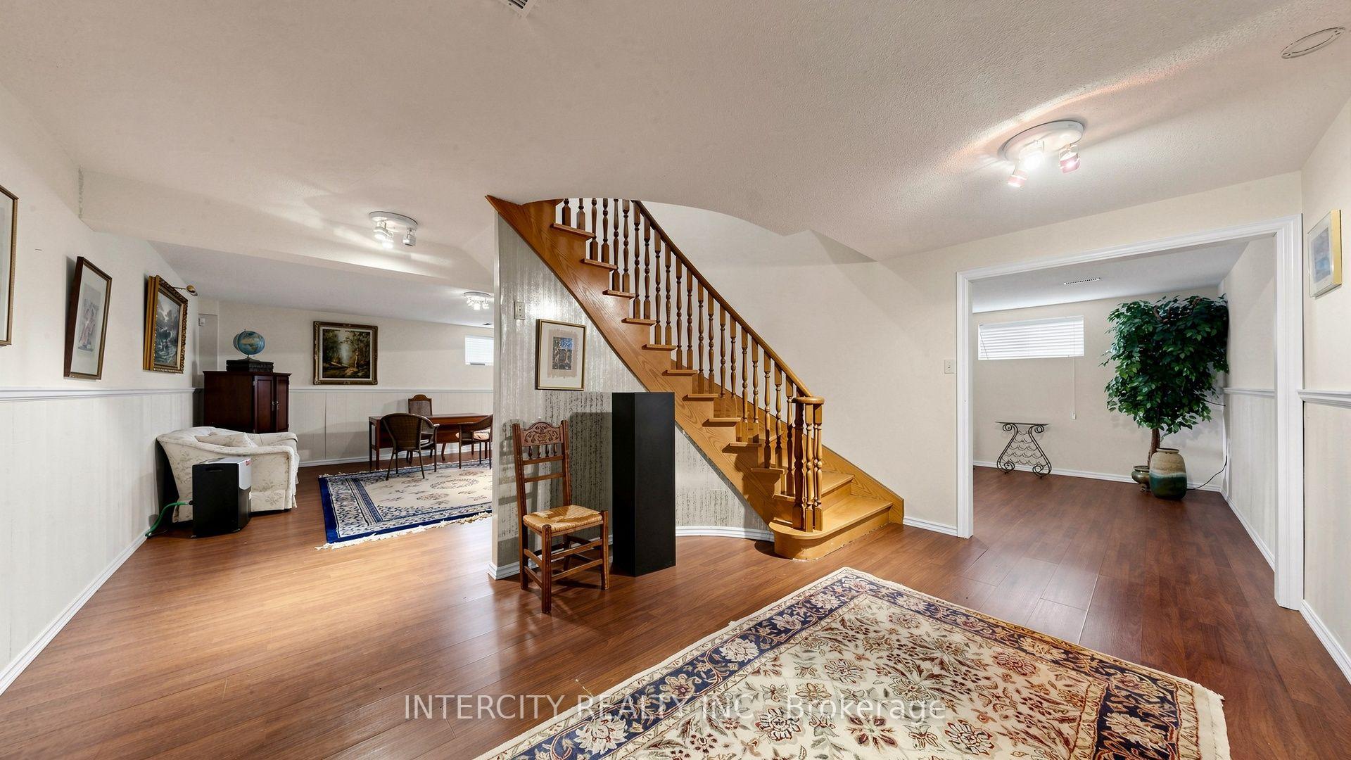 Photo 41 of 76 Spruce Avenue, Richmond Hill, South Richvale — HOMEH