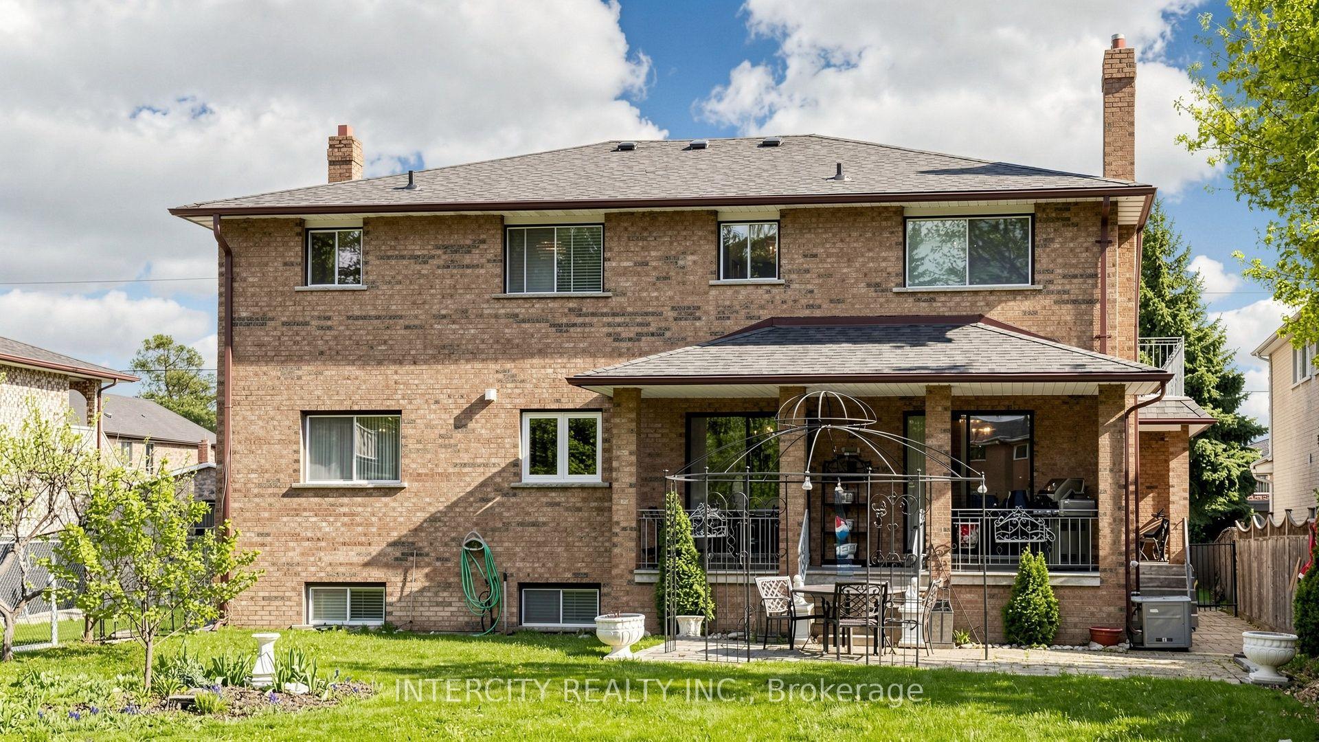 Photo 49 of 76 Spruce Avenue, Richmond Hill, South Richvale — HOMEH