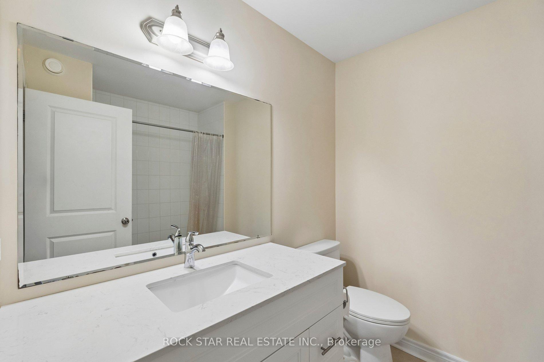 Photo 16 of 36 Chicory Crescent, St. Catharines, Haig — HOMEH