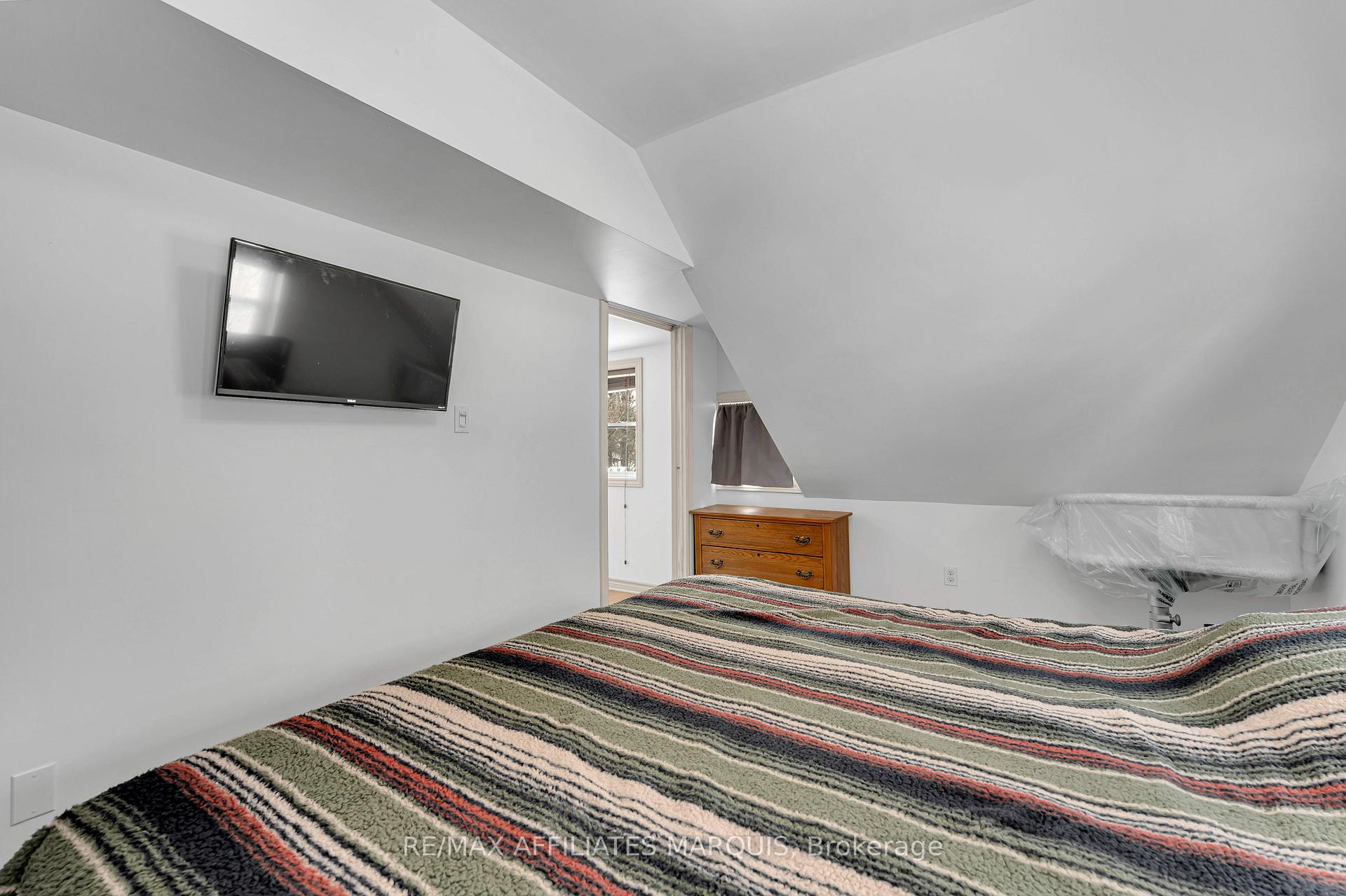 Photo 14 of 14702 38 Road, Frontenac, Frontenac Centre — HOMEH