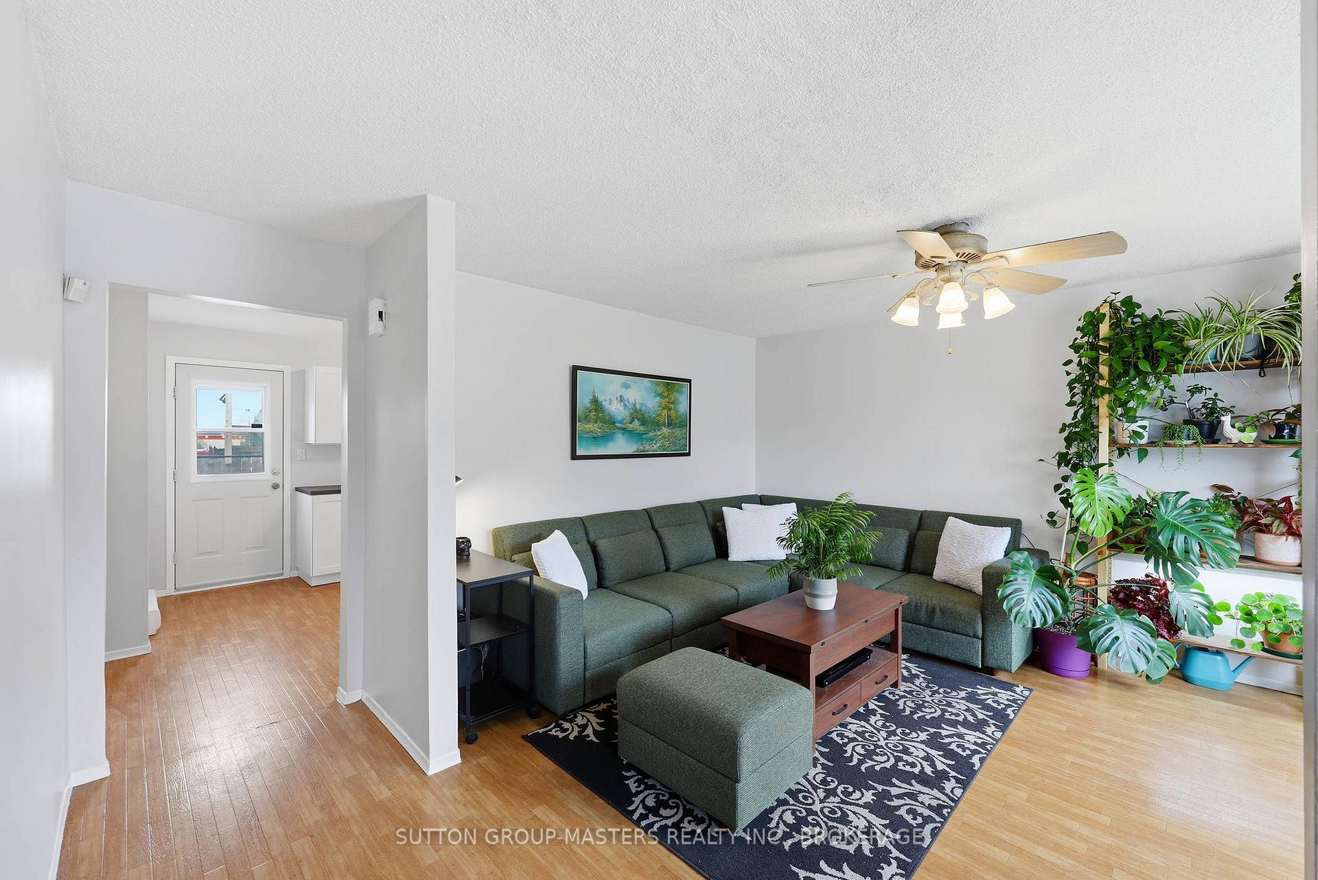 Photo 7 of 182 Rosemund Crescent, Kingston, West of Sir John A. Blvd — HOMEH