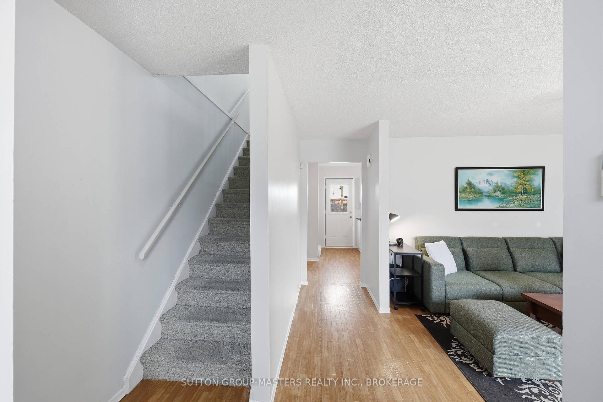 Photo 8 of 182 Rosemund Crescent, Kingston, West of Sir John A. Blvd — HOMEH