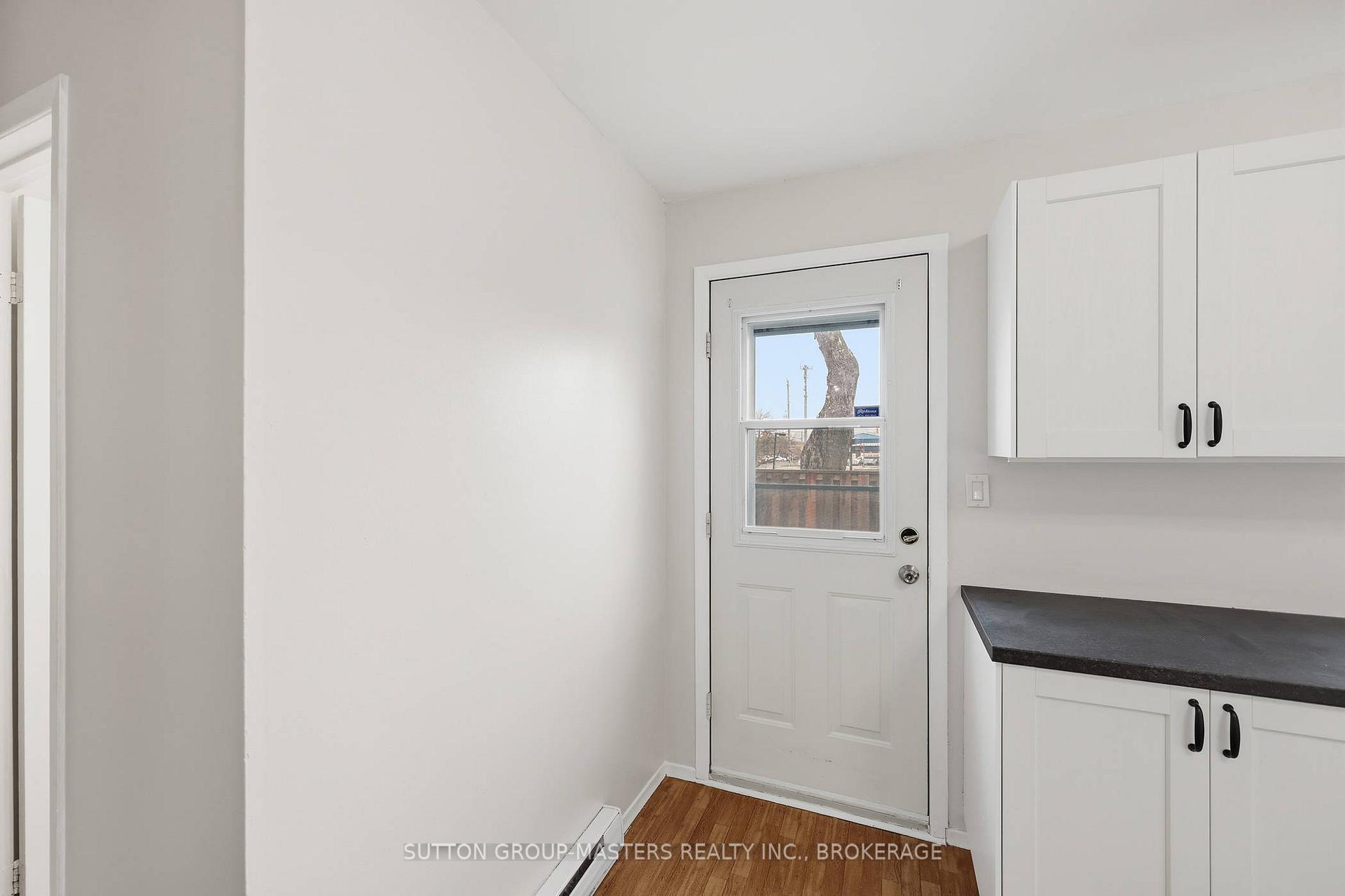 Photo 15 of 182 Rosemund Crescent, Kingston, West of Sir John A. Blvd — HOMEH