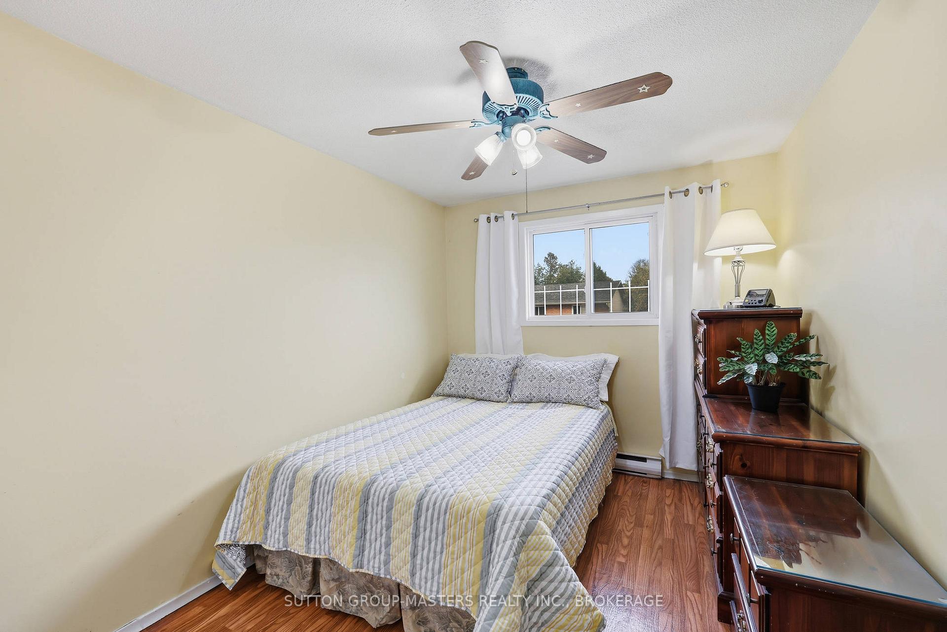 Photo 19 of 182 Rosemund Crescent, Kingston, West of Sir John A. Blvd — HOMEH