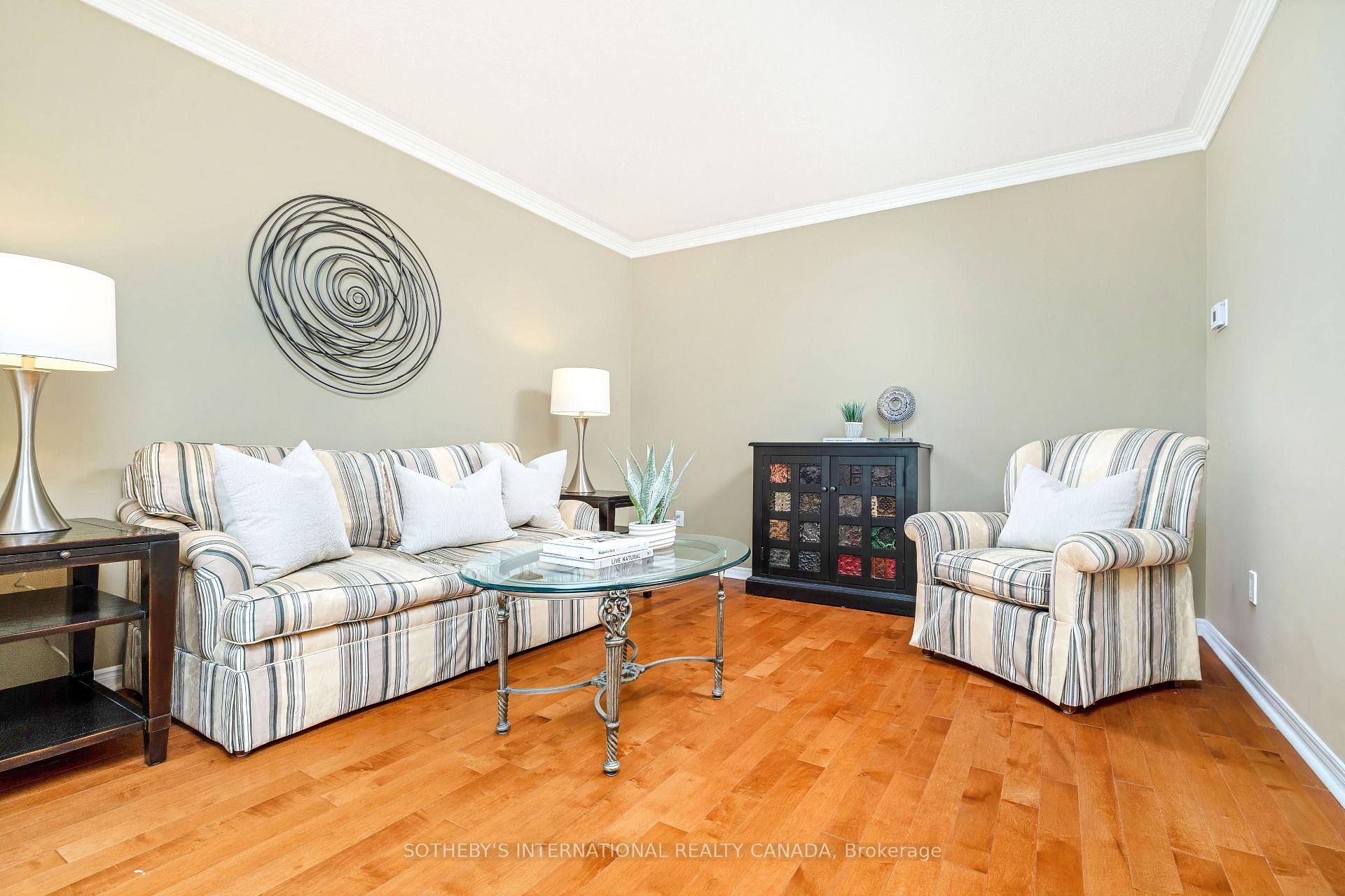 Photo 9 of 420 The Thicket, Mississauga, Lakeview — HOMEH